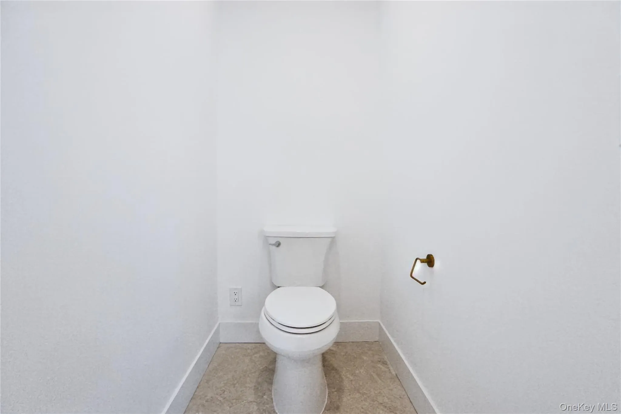 45 Glade Lane, Hempstead, NY, 5 Bedrooms Bedrooms, 8 Rooms Rooms,4 BathroomsBathrooms,Residential,For Rent,Glade,0,1024065 45 Glade Lane, Hempstead, NY, 5 Bedrooms Bedrooms, 8 Rooms Rooms,4 BathroomsBathrooms,Residential,For Rent,Glade,0,1024065
