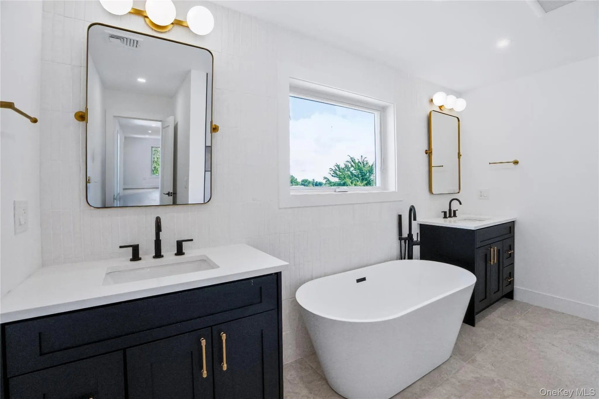 45 Glade Lane, Hempstead, NY, 5 Bedrooms Bedrooms, 8 Rooms Rooms,4 BathroomsBathrooms,Residential,For Rent,Glade,0,1024065 45 Glade Lane, Hempstead, NY, 5 Bedrooms Bedrooms, 8 Rooms Rooms,4 BathroomsBathrooms,Residential,For Rent,Glade,0,1024065