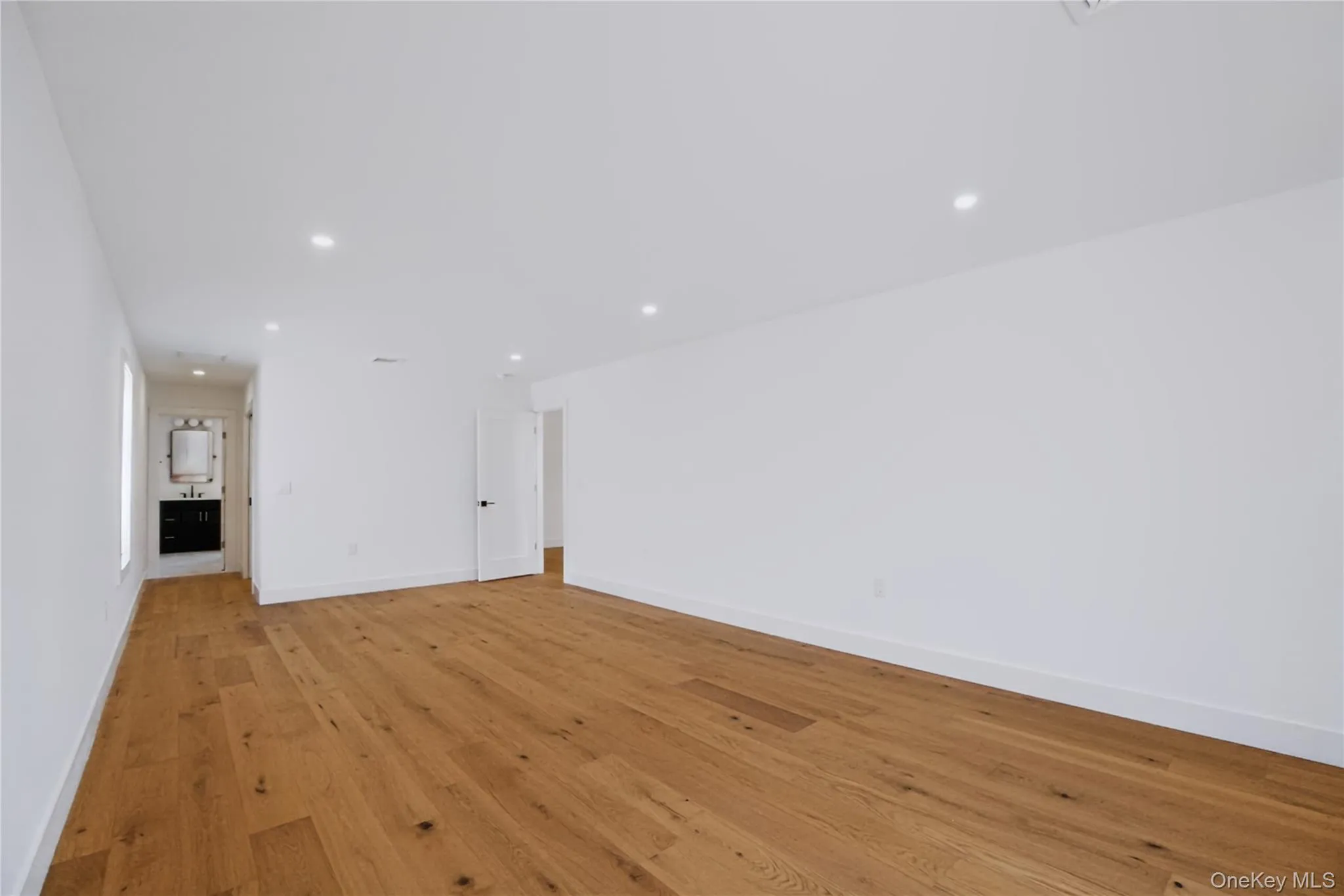 45 Glade Lane, Hempstead, NY, 5 Bedrooms Bedrooms, 8 Rooms Rooms,4 BathroomsBathrooms,Residential,For Rent,Glade,0,1024065 45 Glade Lane, Hempstead, NY, 5 Bedrooms Bedrooms, 8 Rooms Rooms,4 BathroomsBathrooms,Residential,For Rent,Glade,0,1024065