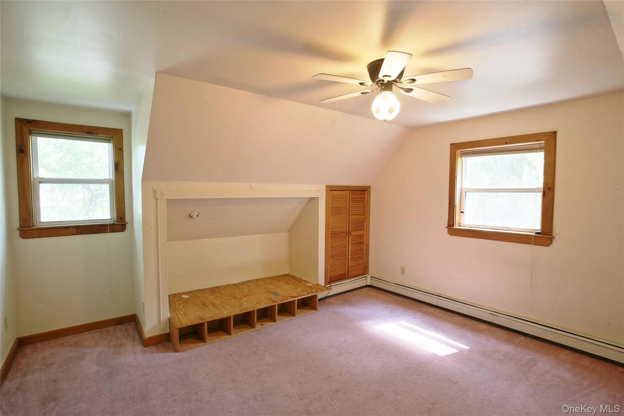 16 Elizabeth Drive, Red Hook, NY, 4 Bedrooms Bedrooms, 7 Rooms Rooms,2 BathroomsBathrooms,Residential,For Rent,Elizabeth,0,1024067 16 Elizabeth Drive, Red Hook, NY, 4 Bedrooms Bedrooms, 7 Rooms Rooms,2 BathroomsBathrooms,Residential,For Rent,Elizabeth,0,1024067