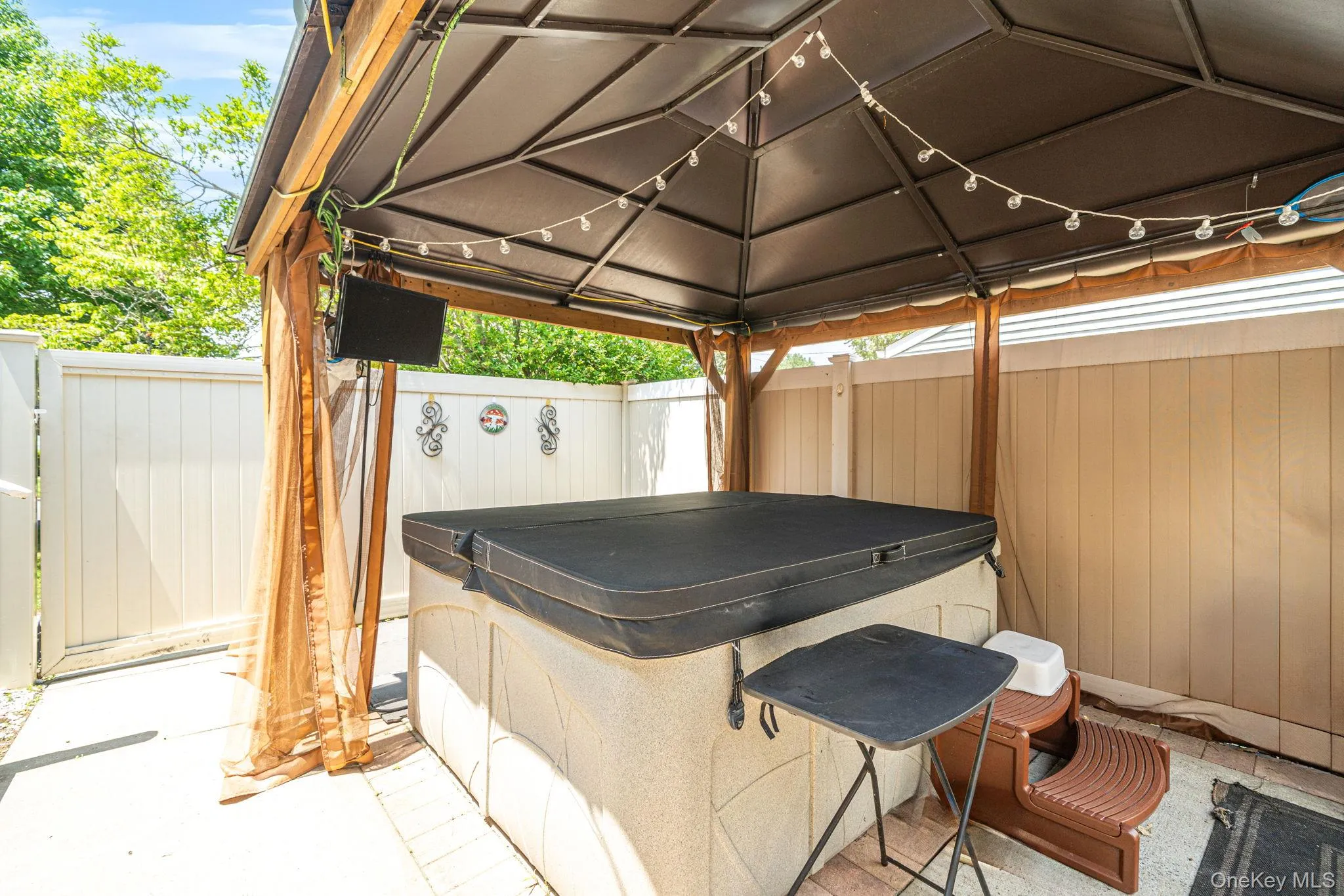 31 Sarah Drive, Brookhaven, NY, 3 Bedrooms Bedrooms, 6 Rooms Rooms,2 BathroomsBathrooms,Residential,For Rent,Sarah,0,1024068 31 Sarah Drive, Brookhaven, NY, 3 Bedrooms Bedrooms, 6 Rooms Rooms,2 BathroomsBathrooms,Residential,For Rent,Sarah,0,1024068
