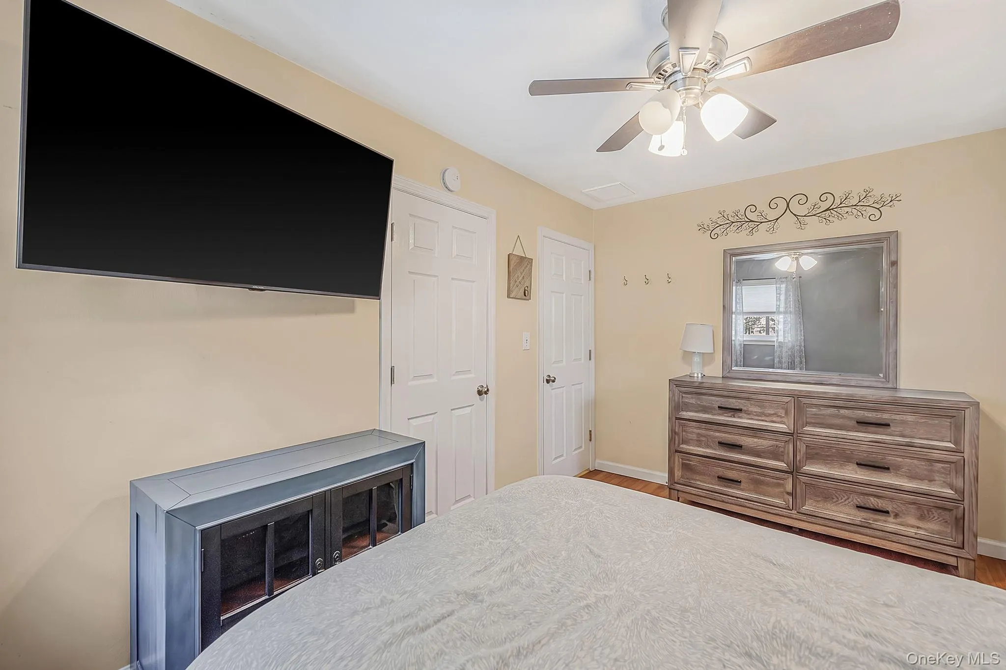 31 Sarah Drive, Brookhaven, NY, 3 Bedrooms Bedrooms, 6 Rooms Rooms,2 BathroomsBathrooms,Residential,For Rent,Sarah,0,1024068 31 Sarah Drive, Brookhaven, NY, 3 Bedrooms Bedrooms, 6 Rooms Rooms,2 BathroomsBathrooms,Residential,For Rent,Sarah,0,1024068