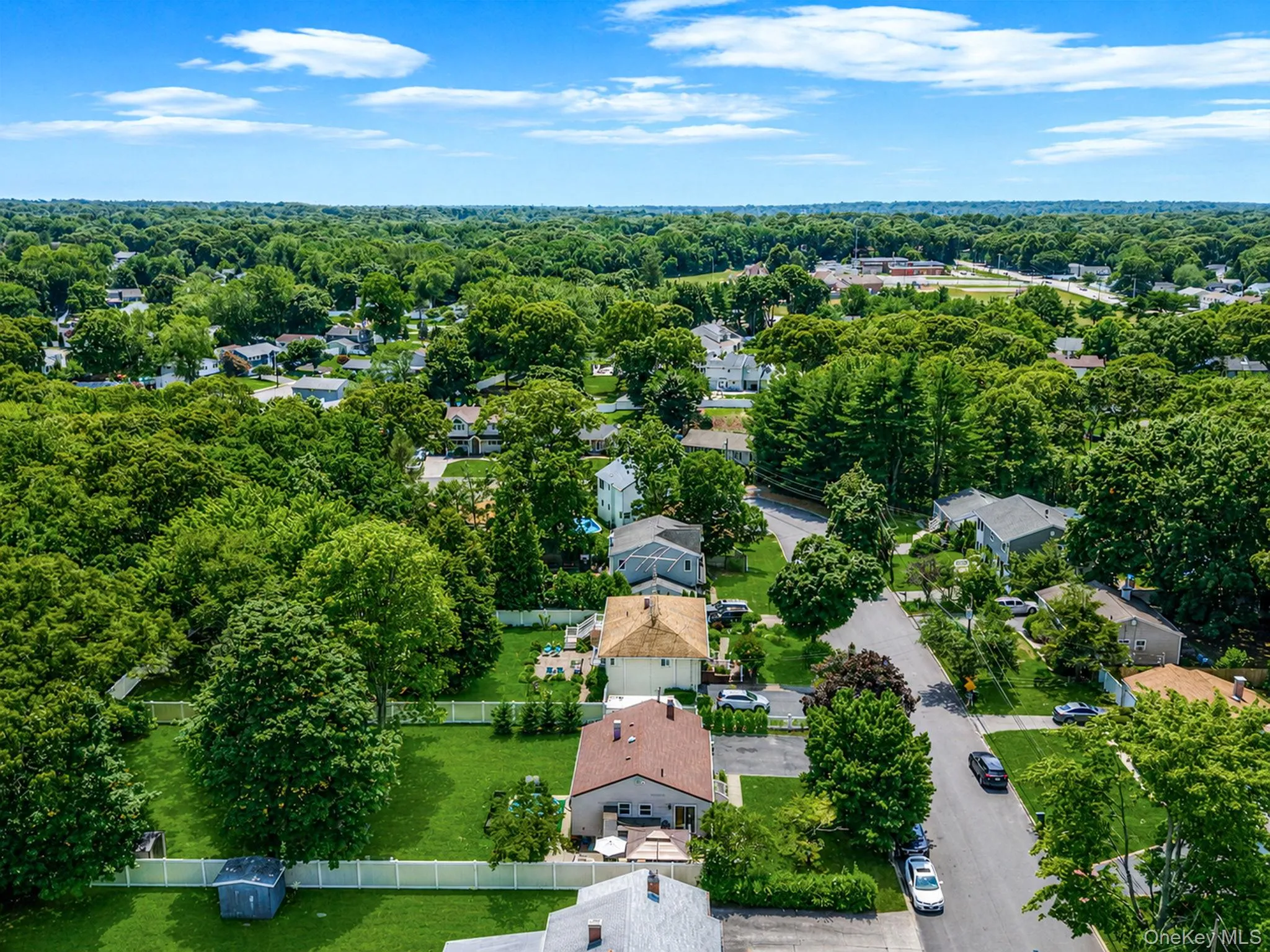 31 Sarah Drive, Brookhaven, NY, 3 Bedrooms Bedrooms, 6 Rooms Rooms,2 BathroomsBathrooms,Residential,For Rent,Sarah,0,1024068 31 Sarah Drive, Brookhaven, NY, 3 Bedrooms Bedrooms, 6 Rooms Rooms,2 BathroomsBathrooms,Residential,For Rent,Sarah,0,1024068