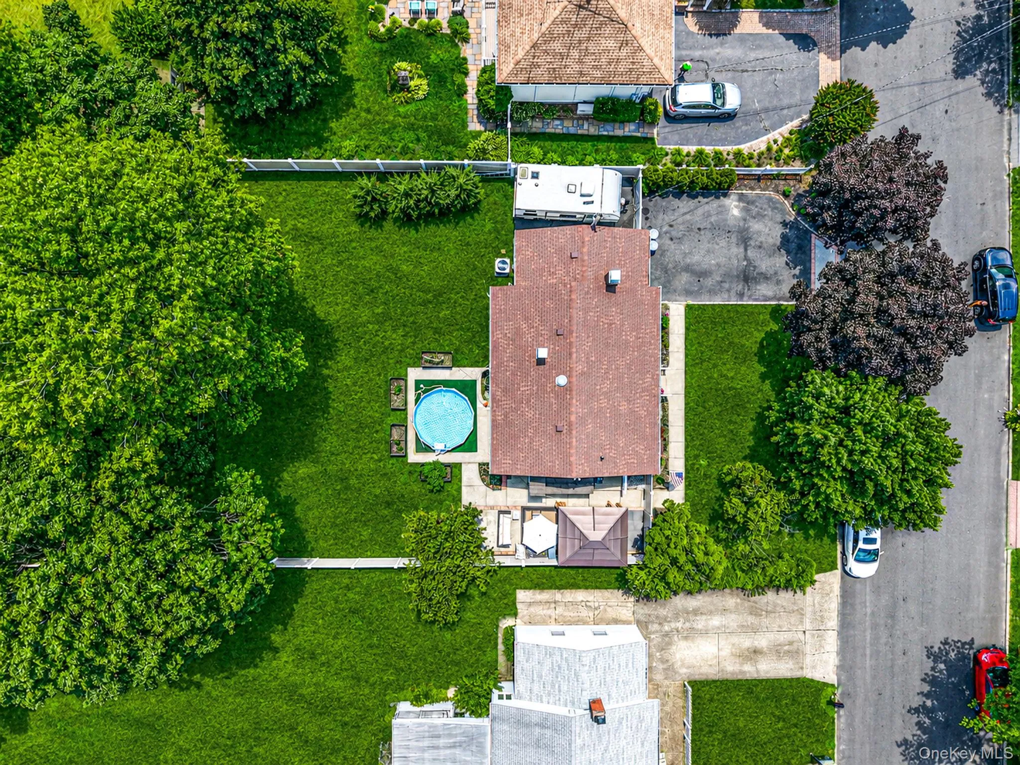31 Sarah Drive, Brookhaven, NY, 3 Bedrooms Bedrooms, 6 Rooms Rooms,2 BathroomsBathrooms,Residential,For Rent,Sarah,0,1024068 31 Sarah Drive, Brookhaven, NY, 3 Bedrooms Bedrooms, 6 Rooms Rooms,2 BathroomsBathrooms,Residential,For Rent,Sarah,0,1024068