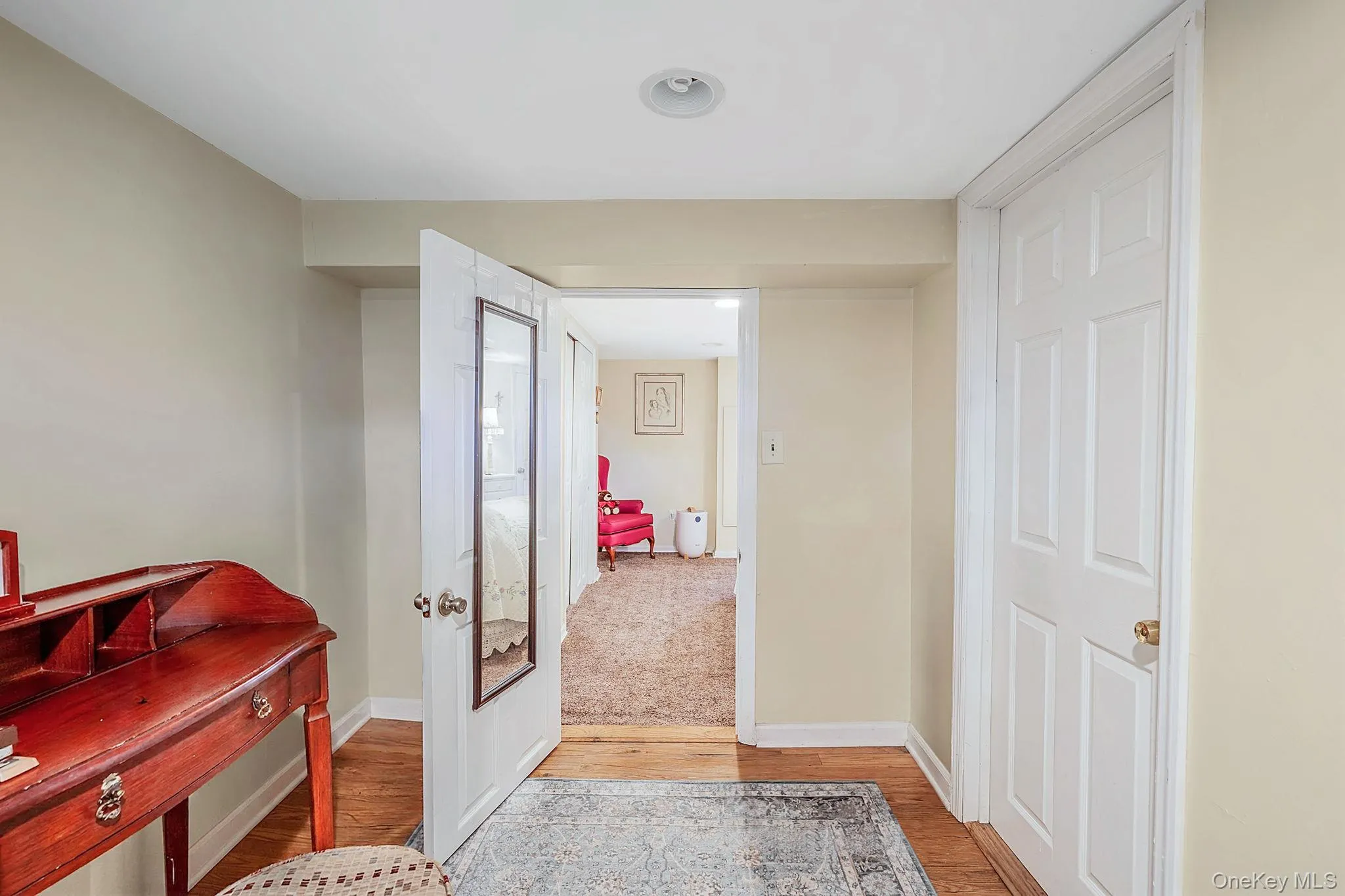 31 Sarah Drive, Brookhaven, NY, 3 Bedrooms Bedrooms, 6 Rooms Rooms,2 BathroomsBathrooms,Residential,For Rent,Sarah,0,1024068 31 Sarah Drive, Brookhaven, NY, 3 Bedrooms Bedrooms, 6 Rooms Rooms,2 BathroomsBathrooms,Residential,For Rent,Sarah,0,1024068