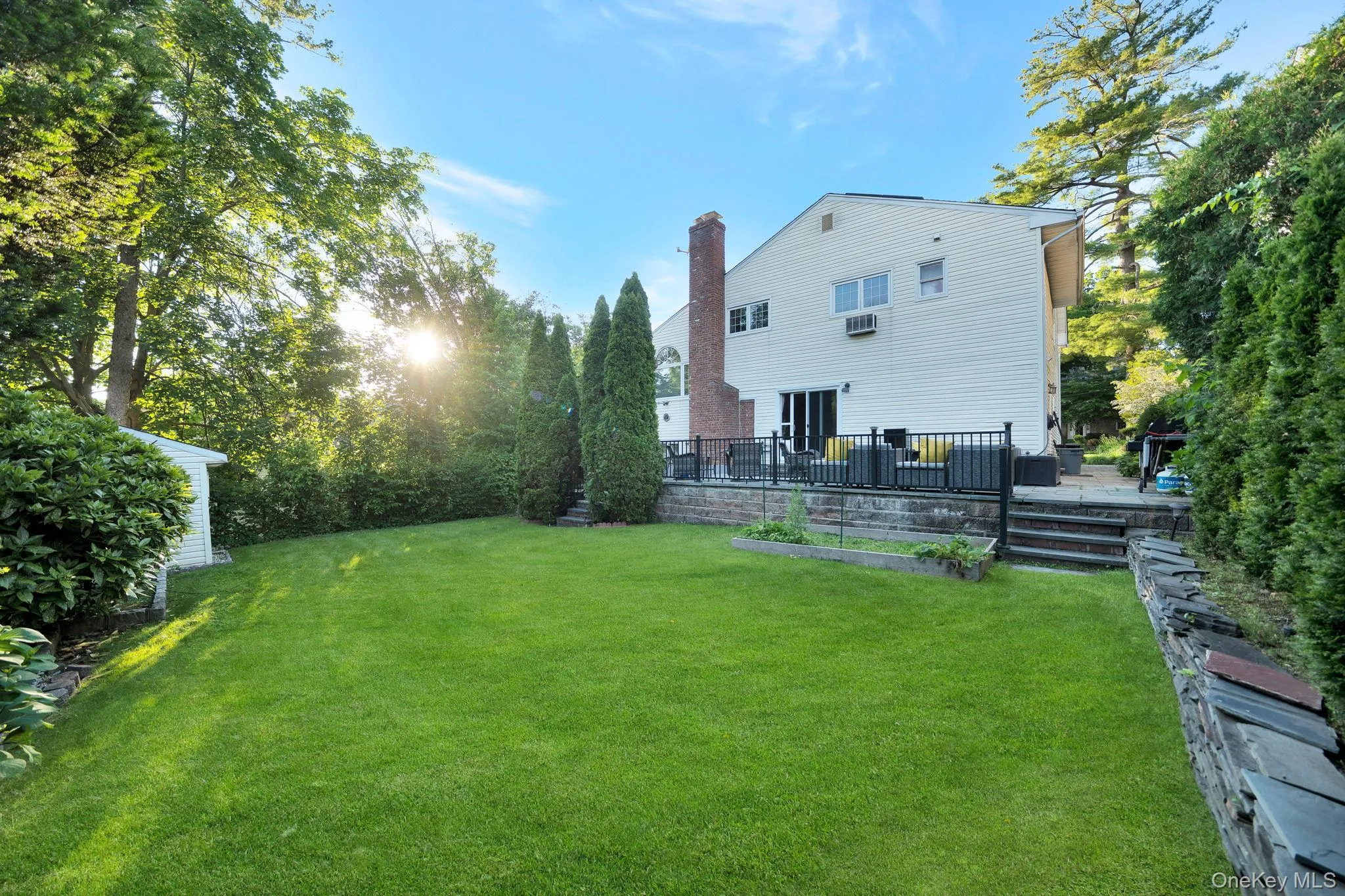 36 Combes Drive, North Hempstead, NY, 4 Bedrooms Bedrooms, 8 Rooms Rooms,2 BathroomsBathrooms,Residential,For Rent,Combes,0,1024069 36 Combes Drive, North Hempstead, NY, 4 Bedrooms Bedrooms, 8 Rooms Rooms,2 BathroomsBathrooms,Residential,For Rent,Combes,0,1024069