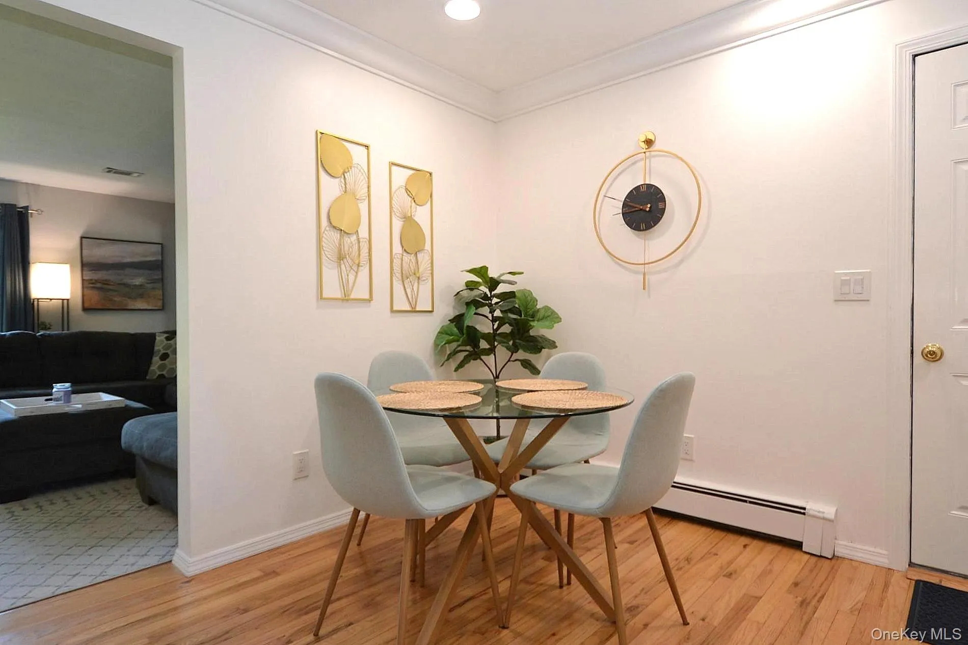190 Pine Neck Avenue, Brookhaven, NY, 4 Bedrooms Bedrooms, 8 Rooms Rooms,1 BathroomBathrooms,Residential,For Rent,Pine Neck,0,1024074 190 Pine Neck Avenue, Brookhaven, NY, 4 Bedrooms Bedrooms, 8 Rooms Rooms,1 BathroomBathrooms,Residential,For Rent,Pine Neck,0,1024074