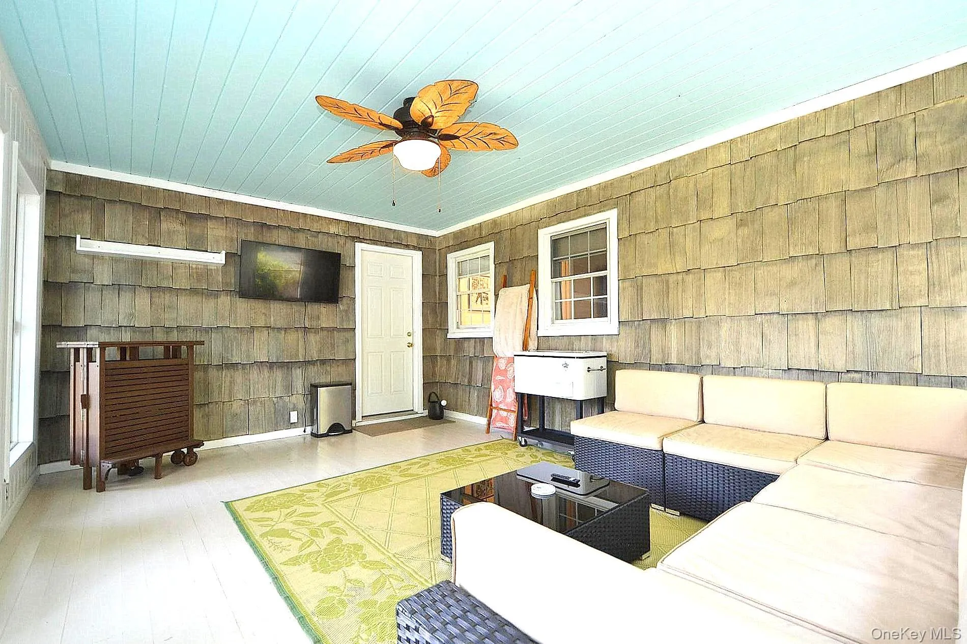 190 Pine Neck Avenue, Brookhaven, NY, 4 Bedrooms Bedrooms, 8 Rooms Rooms,1 BathroomBathrooms,Residential,For Rent,Pine Neck,0,1024074 190 Pine Neck Avenue, Brookhaven, NY, 4 Bedrooms Bedrooms, 8 Rooms Rooms,1 BathroomBathrooms,Residential,For Rent,Pine Neck,0,1024074
