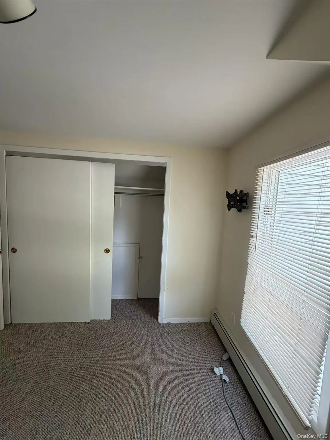 425 Old Town Road, Brookhaven, NY, 2 Bedrooms Bedrooms, 6 Rooms Rooms,2 BathroomsBathrooms,Residential Lease,For Rent,Old Town,0,1024076 425 Old Town Road, Brookhaven, NY, 2 Bedrooms Bedrooms, 6 Rooms Rooms,2 BathroomsBathrooms,Residential Lease,For Rent,Old Town,0,1024076