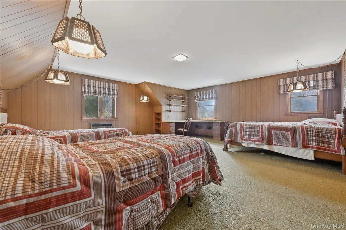 672 Westbury Avenue, North Hempstead, NY, 4 Bedrooms Bedrooms, 8 Rooms Rooms,2 BathroomsBathrooms,Residential,For Rent,Westbury,0,1024082 672 Westbury Avenue, North Hempstead, NY, 4 Bedrooms Bedrooms, 8 Rooms Rooms,2 BathroomsBathrooms,Residential,For Rent,Westbury,0,1024082