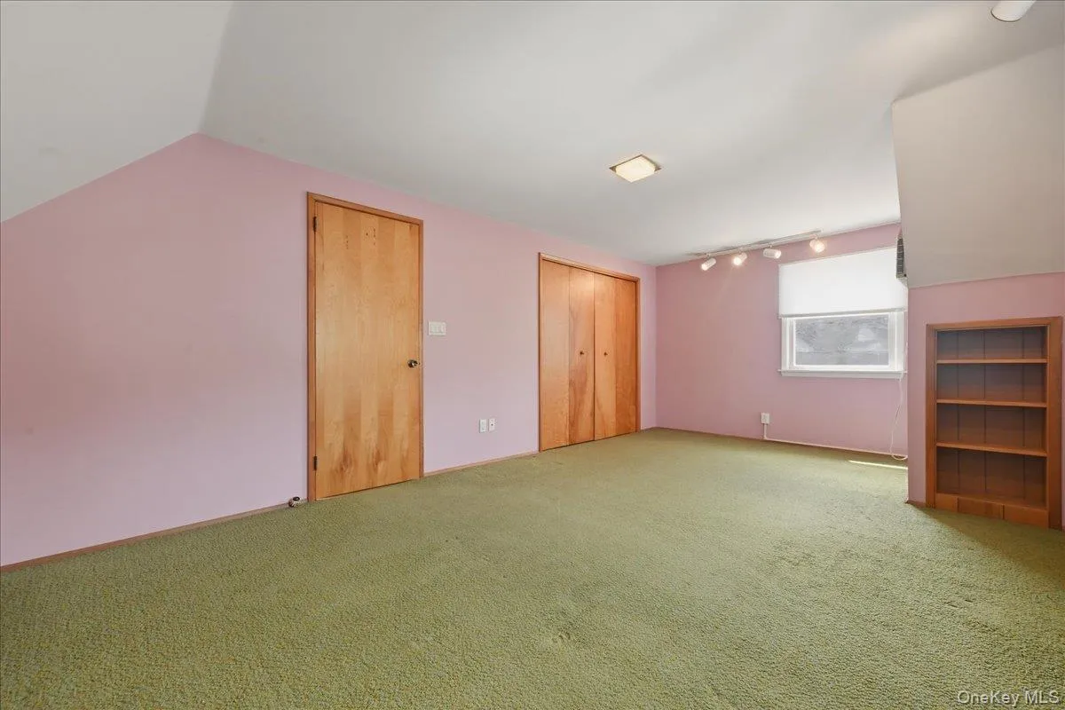 672 Westbury Avenue, North Hempstead, NY, 4 Bedrooms Bedrooms, 8 Rooms Rooms,2 BathroomsBathrooms,Residential,For Rent,Westbury,0,1024082 672 Westbury Avenue, North Hempstead, NY, 4 Bedrooms Bedrooms, 8 Rooms Rooms,2 BathroomsBathrooms,Residential,For Rent,Westbury,0,1024082
