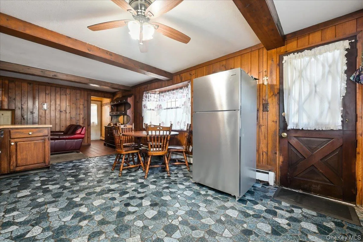 635 Whittier Street, Hempstead, NY, 3 Bedrooms Bedrooms, 7 Rooms Rooms,2 BathroomsBathrooms,Residential,For Rent,Whittier,0,1024083 635 Whittier Street, Hempstead, NY, 3 Bedrooms Bedrooms, 7 Rooms Rooms,2 BathroomsBathrooms,Residential,For Rent,Whittier,0,1024083