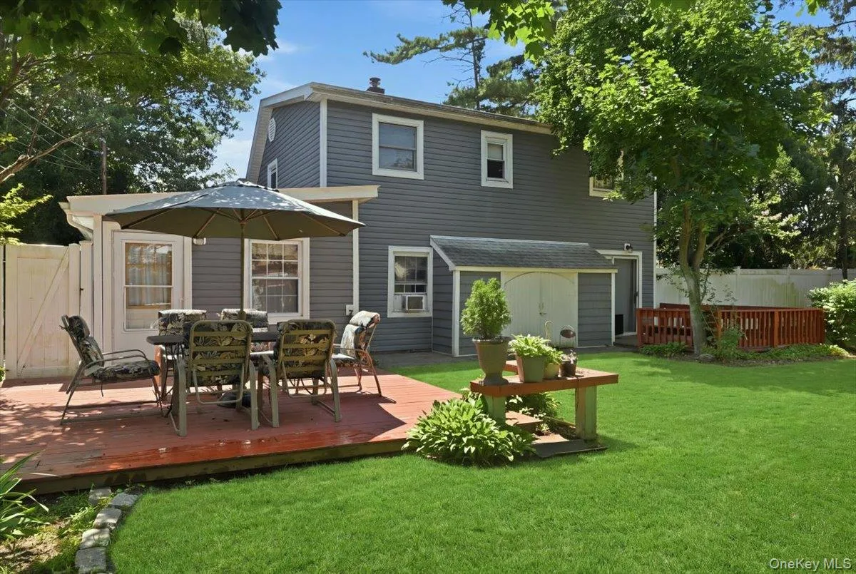 635 Whittier Street, Hempstead, NY, 3 Bedrooms Bedrooms, 7 Rooms Rooms,2 BathroomsBathrooms,Residential,For Rent,Whittier,0,1024083 635 Whittier Street, Hempstead, NY, 3 Bedrooms Bedrooms, 7 Rooms Rooms,2 BathroomsBathrooms,Residential,For Rent,Whittier,0,1024083