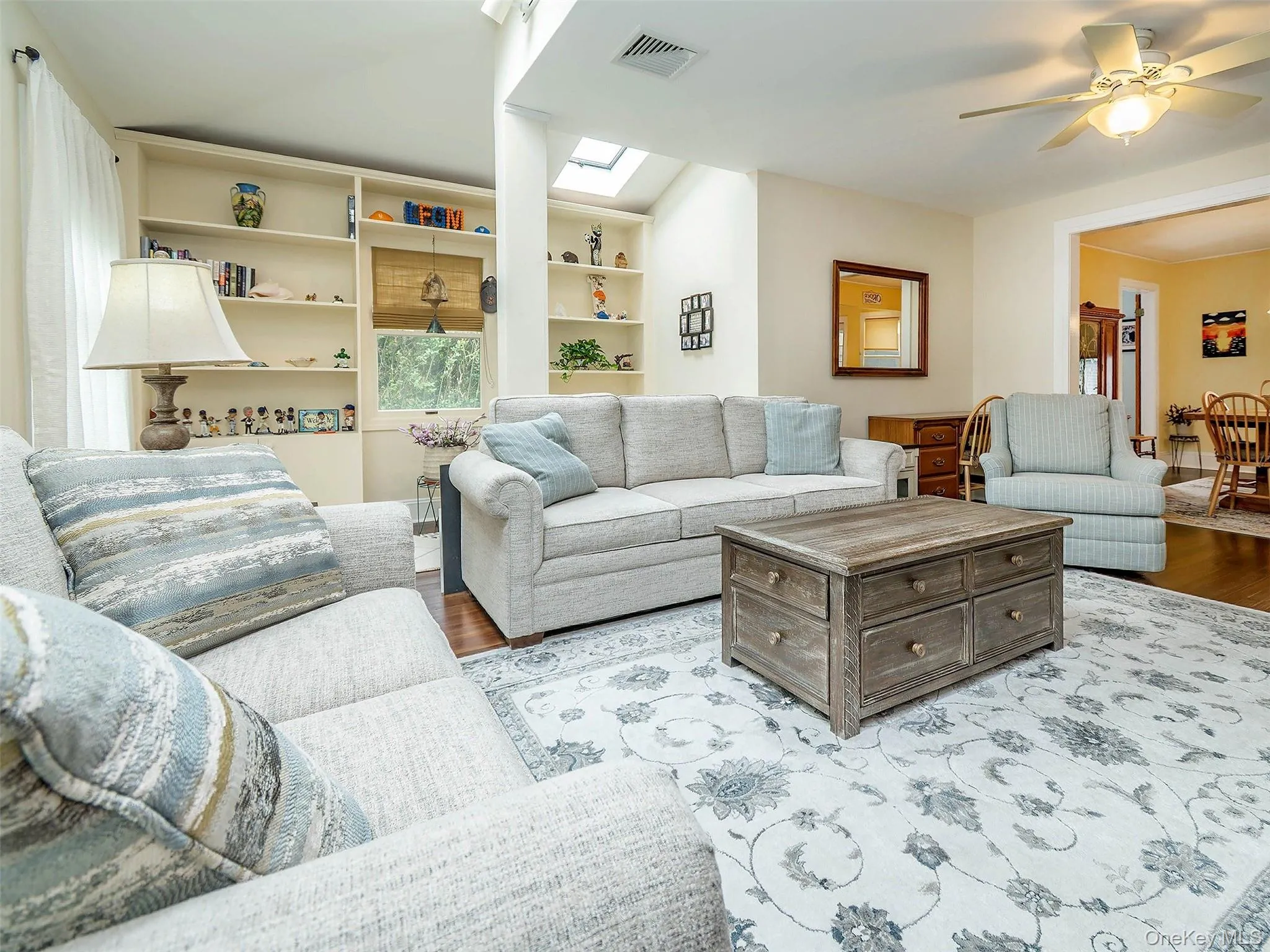 1 Raymond Street, Glen Cove, NY, 4 Bedrooms Bedrooms, 8 Rooms Rooms,3 BathroomsBathrooms,Residential,For Rent,Raymond,0,1024085 1 Raymond Street, Glen Cove, NY, 4 Bedrooms Bedrooms, 8 Rooms Rooms,3 BathroomsBathrooms,Residential,For Rent,Raymond,0,1024085