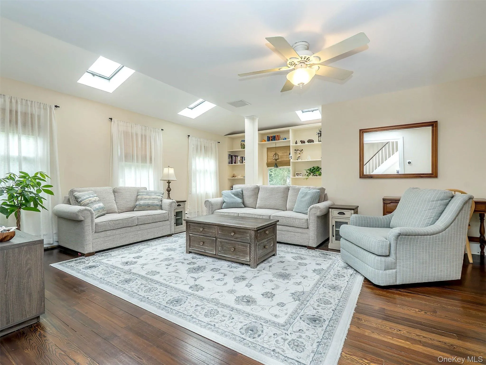 1 Raymond Street, Glen Cove, NY, 4 Bedrooms Bedrooms, 8 Rooms Rooms,3 BathroomsBathrooms,Residential,For Rent,Raymond,0,1024085 1 Raymond Street, Glen Cove, NY, 4 Bedrooms Bedrooms, 8 Rooms Rooms,3 BathroomsBathrooms,Residential,For Rent,Raymond,0,1024085