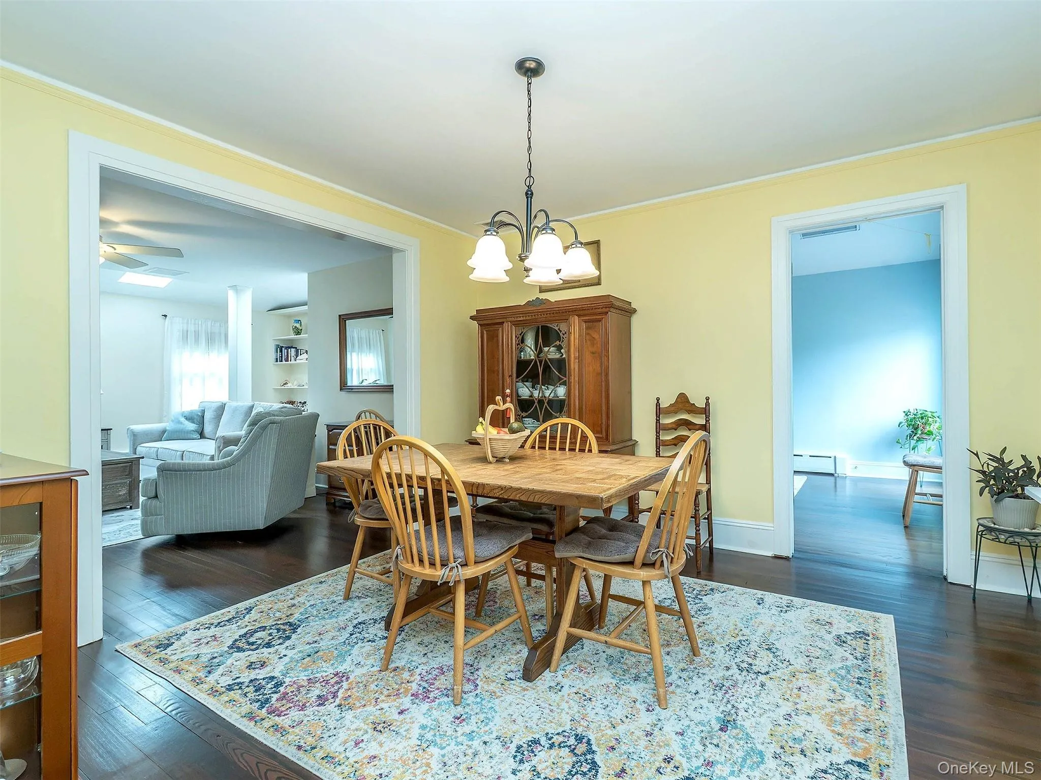 1 Raymond Street, Glen Cove, NY, 4 Bedrooms Bedrooms, 8 Rooms Rooms,3 BathroomsBathrooms,Residential,For Rent,Raymond,0,1024085 1 Raymond Street, Glen Cove, NY, 4 Bedrooms Bedrooms, 8 Rooms Rooms,3 BathroomsBathrooms,Residential,For Rent,Raymond,0,1024085