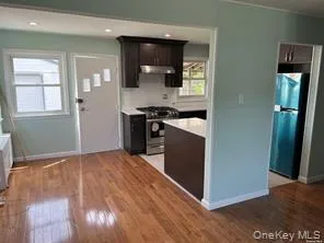 23 Jamaica Avenue, Oyster Bay, NY, 5 Bedrooms Bedrooms, 9 Rooms Rooms,3 BathroomsBathrooms,Residential Lease,For Rent,Jamaica,0,1024087 23 Jamaica Avenue, Oyster Bay, NY, 5 Bedrooms Bedrooms, 9 Rooms Rooms,3 BathroomsBathrooms,Residential Lease,For Rent,Jamaica,0,1024087