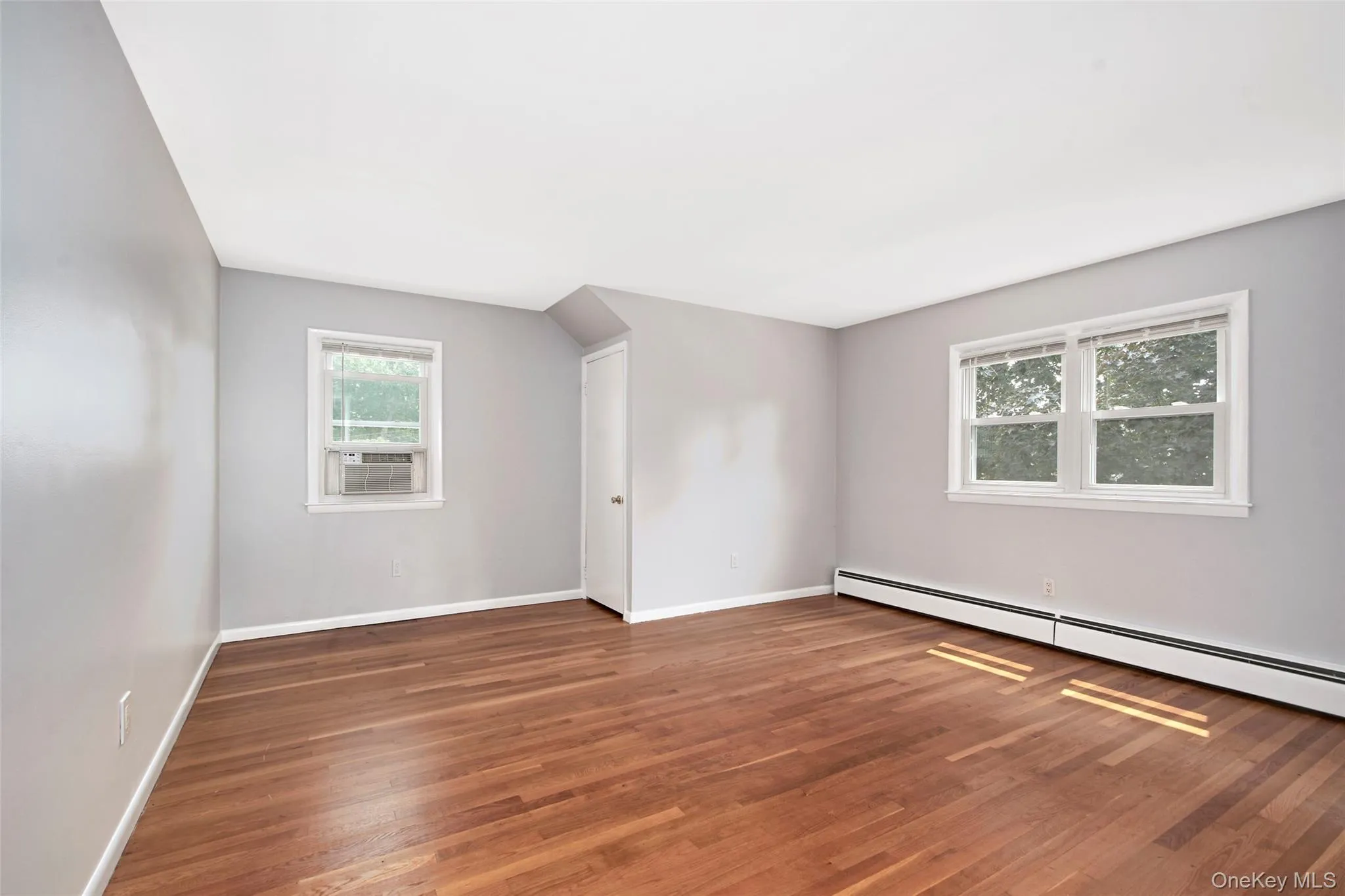 Large Living Room Large Living Room
