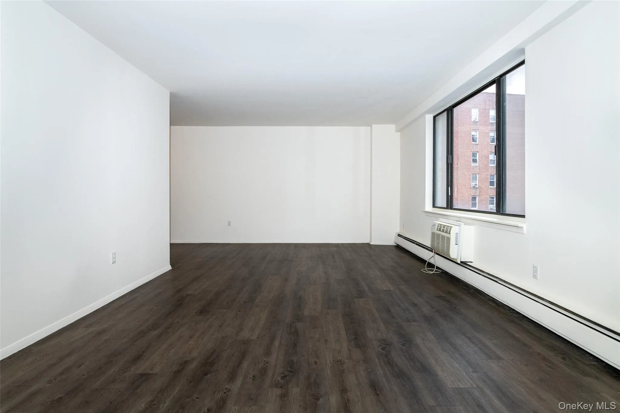 7 Lake Street, White Plains, NY, 1 Bedroom Bedrooms, 4 Rooms Rooms,1 BathroomBathrooms,Residential Lease,For Rent,Lake,0,1024091 7 Lake Street, White Plains, NY, 1 Bedroom Bedrooms, 4 Rooms Rooms,1 BathroomBathrooms,Residential Lease,For Rent,Lake,0,1024091
