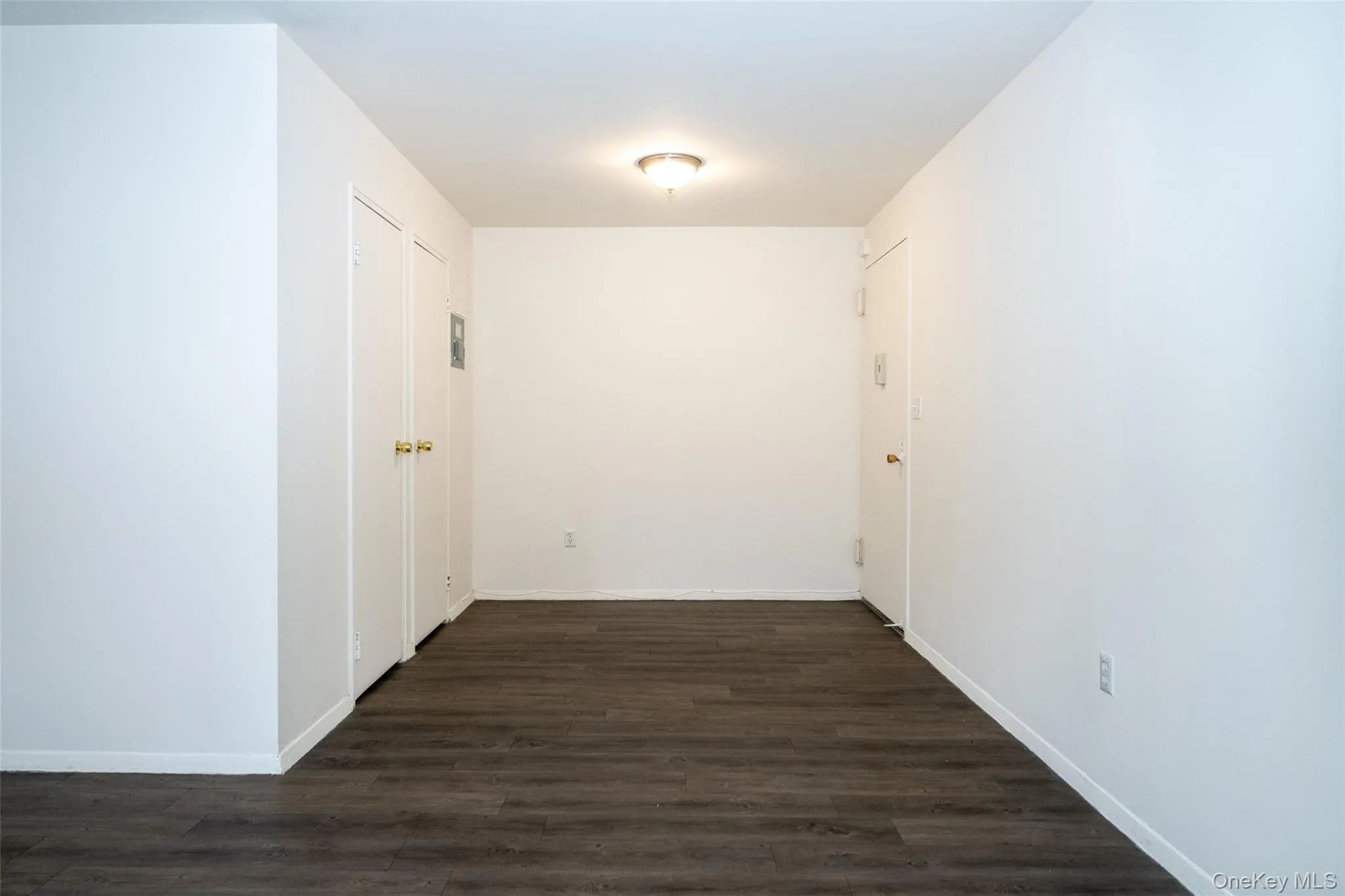 7 Lake Street, White Plains, NY, 1 Bedroom Bedrooms, 4 Rooms Rooms,1 BathroomBathrooms,Residential Lease,For Rent,Lake,0,1024091 7 Lake Street, White Plains, NY, 1 Bedroom Bedrooms, 4 Rooms Rooms,1 BathroomBathrooms,Residential Lease,For Rent,Lake,0,1024091