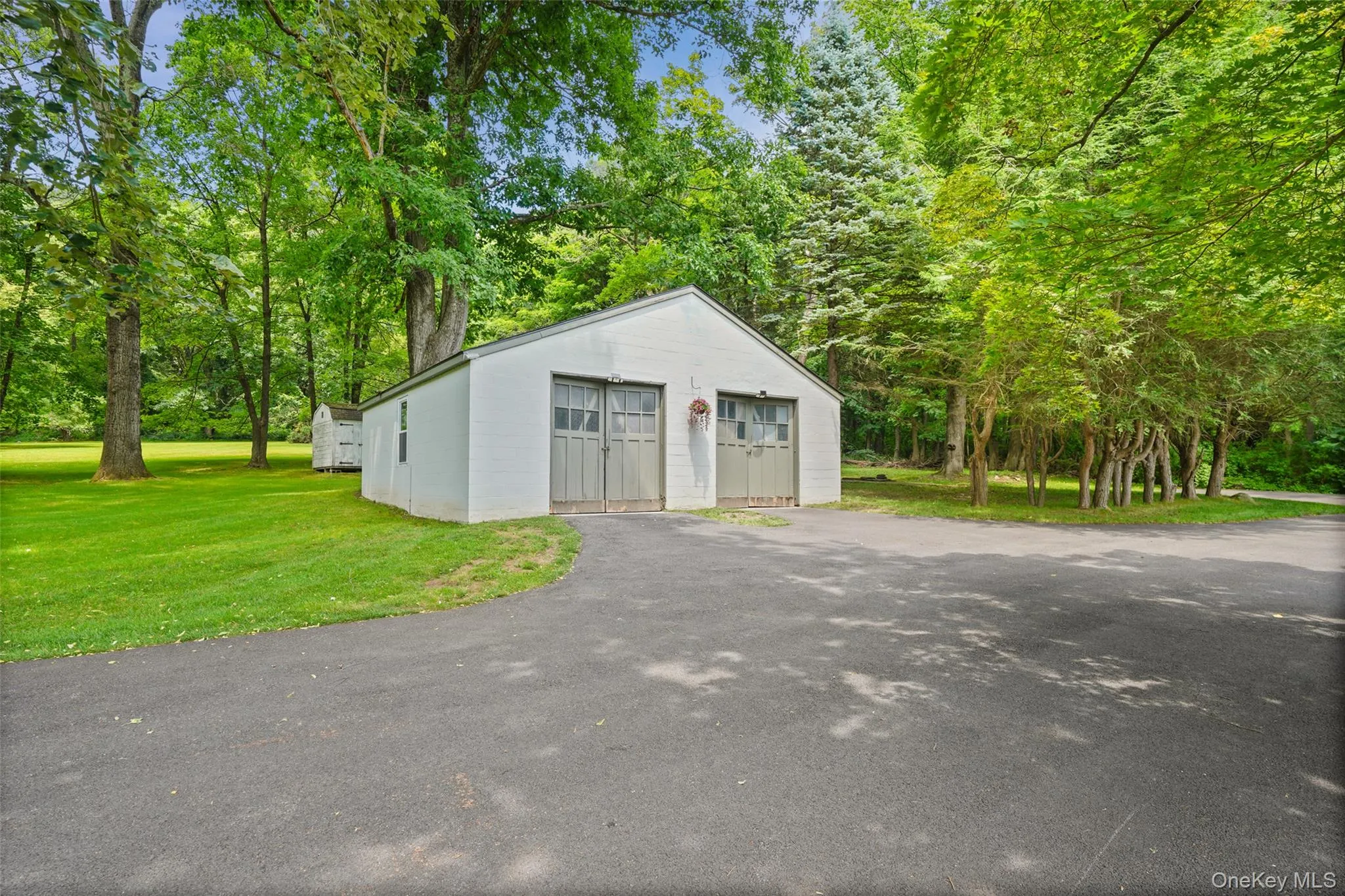 2440 Saw Mill River Road, Yorktown, NY, 4 Bedrooms Bedrooms, 9 Rooms Rooms,4 BathroomsBathrooms,Residential,For Rent,Saw Mill River,0,1024099 2440 Saw Mill River Road, Yorktown, NY, 4 Bedrooms Bedrooms, 9 Rooms Rooms,4 BathroomsBathrooms,Residential,For Rent,Saw Mill River,0,1024099