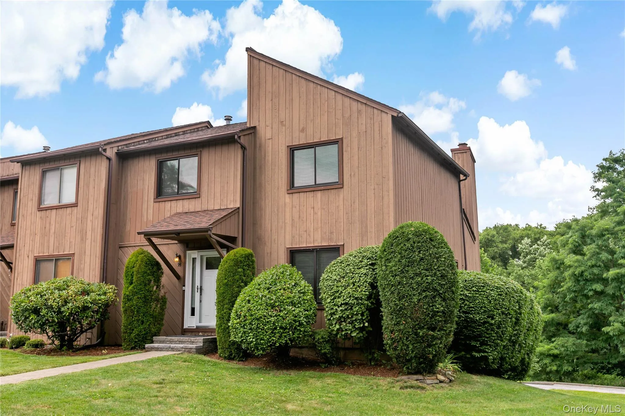 Great location, private and secluded. Great location, private and secluded.