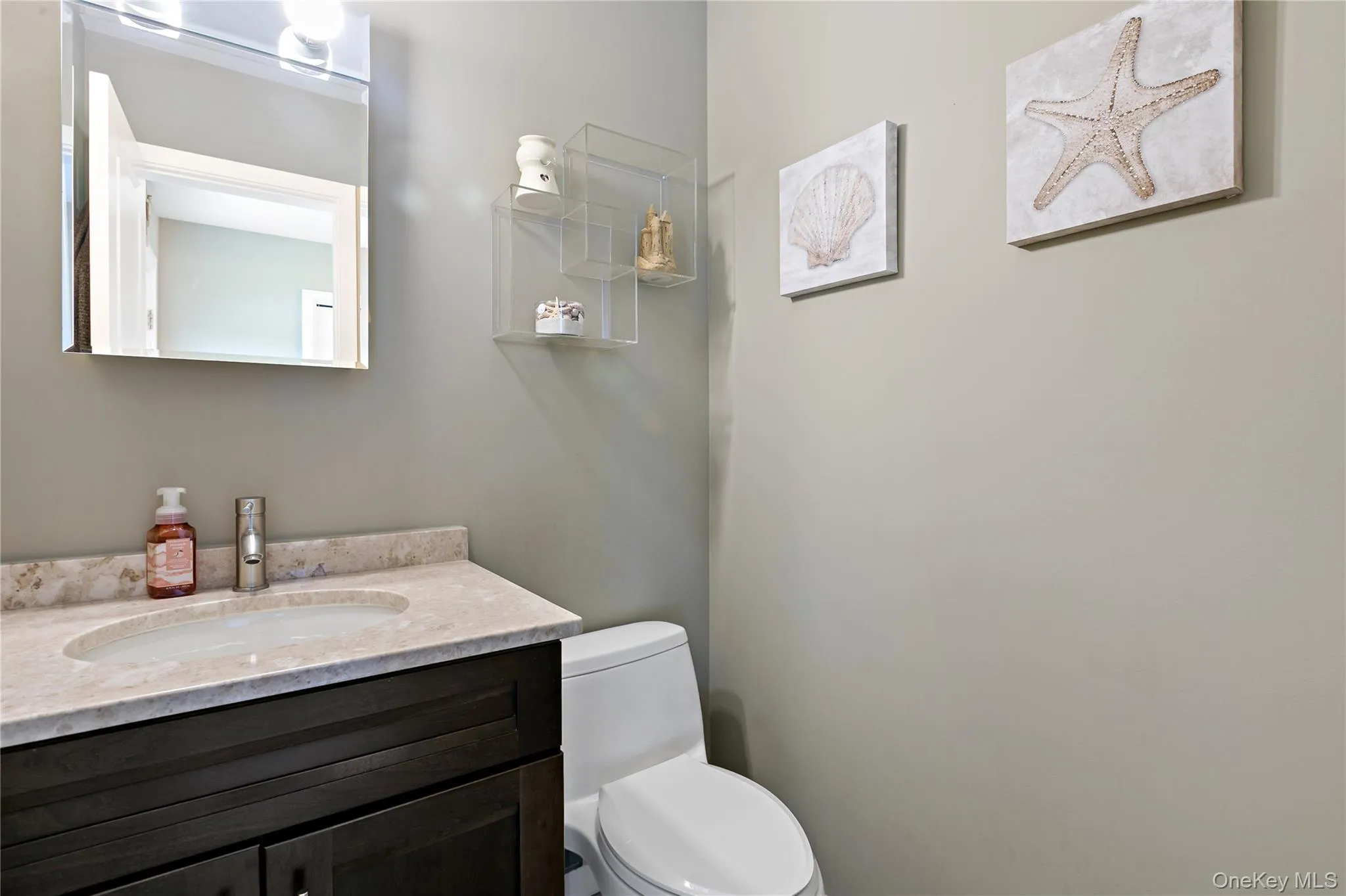 Remodeled bathrooms with soft-close toilet seats (2007) Remodeled bathrooms with soft-close toilet seats (2007)