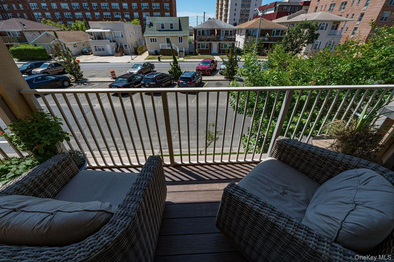 441 Broadway, Long Beach, NY, 2 Bedrooms Bedrooms, 6 Rooms Rooms,2 BathroomsBathrooms,Residential,For Rent,Broadway,0,1024108 441 Broadway, Long Beach, NY, 2 Bedrooms Bedrooms, 6 Rooms Rooms,2 BathroomsBathrooms,Residential,For Rent,Broadway,0,1024108