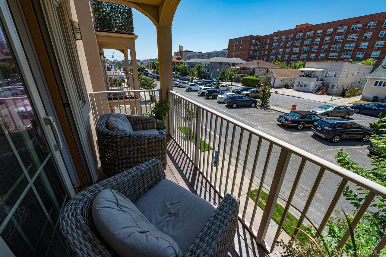441 Broadway, Long Beach, NY, 2 Bedrooms Bedrooms, 6 Rooms Rooms,2 BathroomsBathrooms,Residential,For Rent,Broadway,0,1024108 441 Broadway, Long Beach, NY, 2 Bedrooms Bedrooms, 6 Rooms Rooms,2 BathroomsBathrooms,Residential,For Rent,Broadway,0,1024108