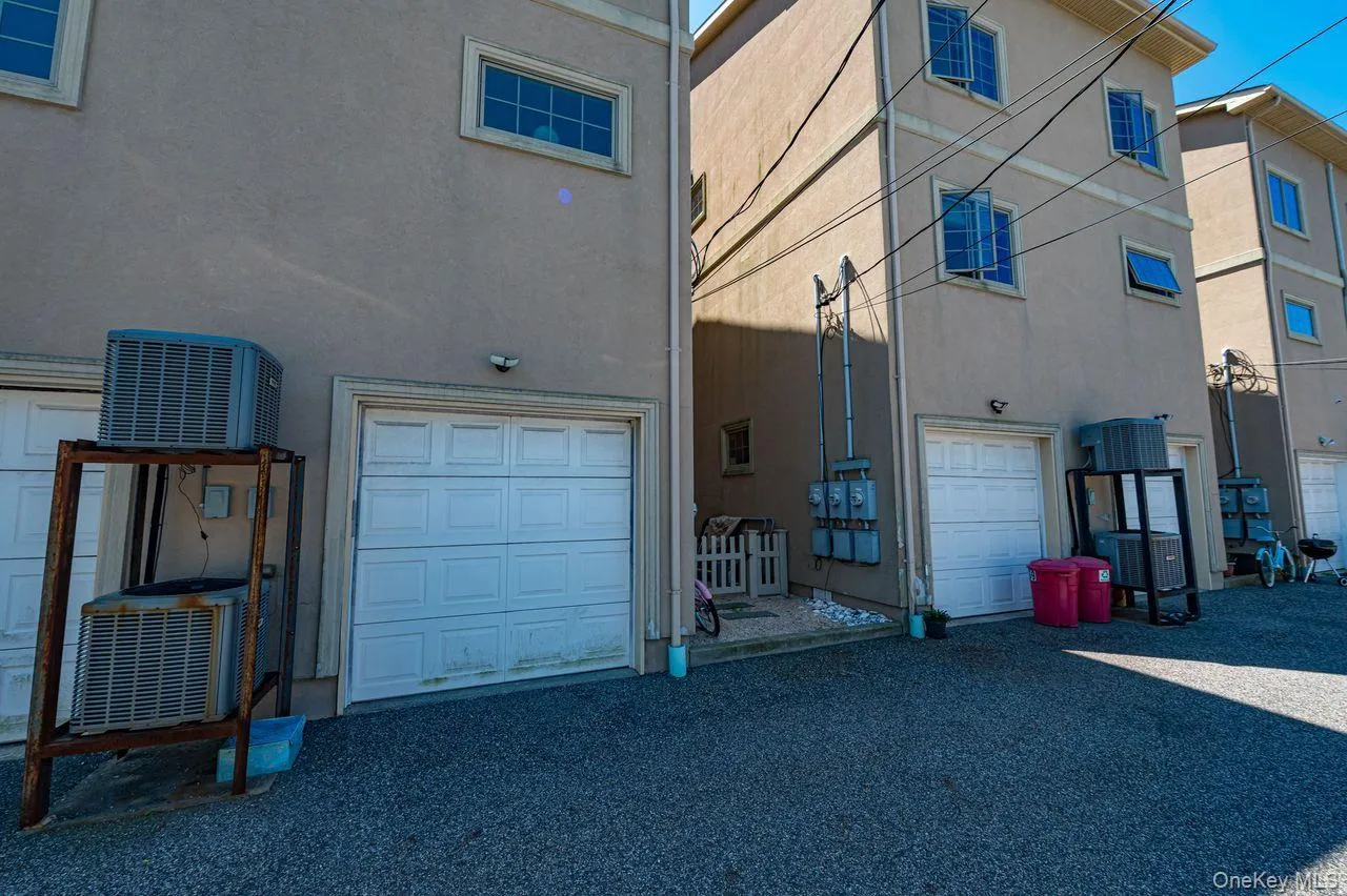 441 Broadway, Long Beach, NY, 2 Bedrooms Bedrooms, 6 Rooms Rooms,2 BathroomsBathrooms,Residential,For Rent,Broadway,0,1024108 441 Broadway, Long Beach, NY, 2 Bedrooms Bedrooms, 6 Rooms Rooms,2 BathroomsBathrooms,Residential,For Rent,Broadway,0,1024108