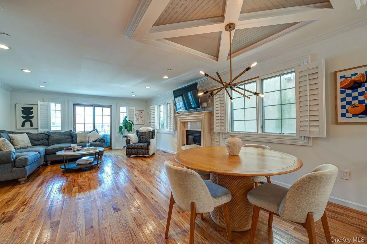 441 Broadway, Long Beach, NY, 2 Bedrooms Bedrooms, 6 Rooms Rooms,2 BathroomsBathrooms,Residential,For Rent,Broadway,0,1024108 441 Broadway, Long Beach, NY, 2 Bedrooms Bedrooms, 6 Rooms Rooms,2 BathroomsBathrooms,Residential,For Rent,Broadway,0,1024108