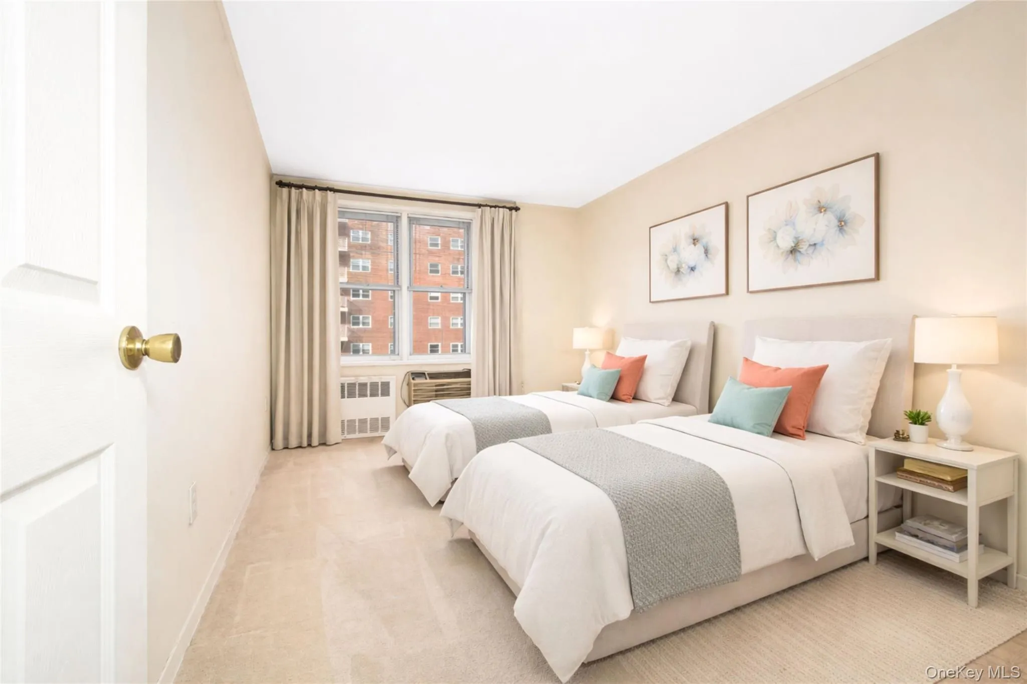 This image has been digitally staged using AI to help visualize the room's potential. This image has been digitally staged using AI to help visualize the room's potential.
