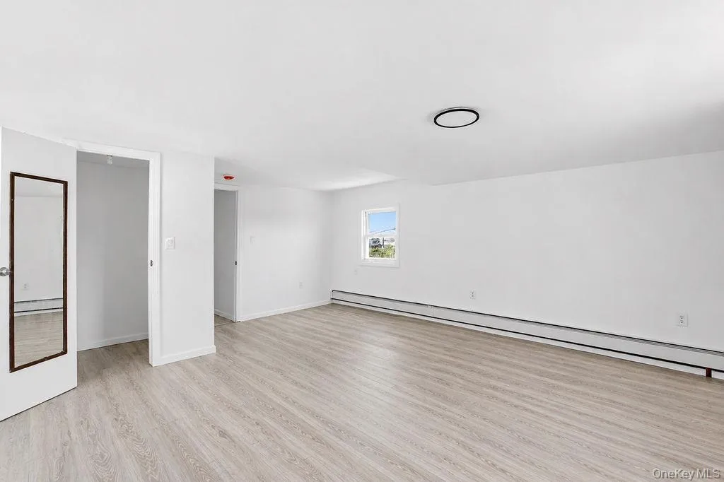 44 Broadway, New York, NY, 3 Bedrooms Bedrooms, 6 Rooms Rooms,1 BathroomBathrooms,Residential,For Rent,Broadway,0,1024113 44 Broadway, New York, NY, 3 Bedrooms Bedrooms, 6 Rooms Rooms,1 BathroomBathrooms,Residential,For Rent,Broadway,0,1024113