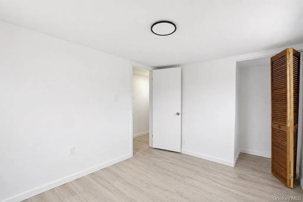 44 Broadway, New York, NY, 3 Bedrooms Bedrooms, 6 Rooms Rooms,1 BathroomBathrooms,Residential,For Rent,Broadway,0,1024113 44 Broadway, New York, NY, 3 Bedrooms Bedrooms, 6 Rooms Rooms,1 BathroomBathrooms,Residential,For Rent,Broadway,0,1024113