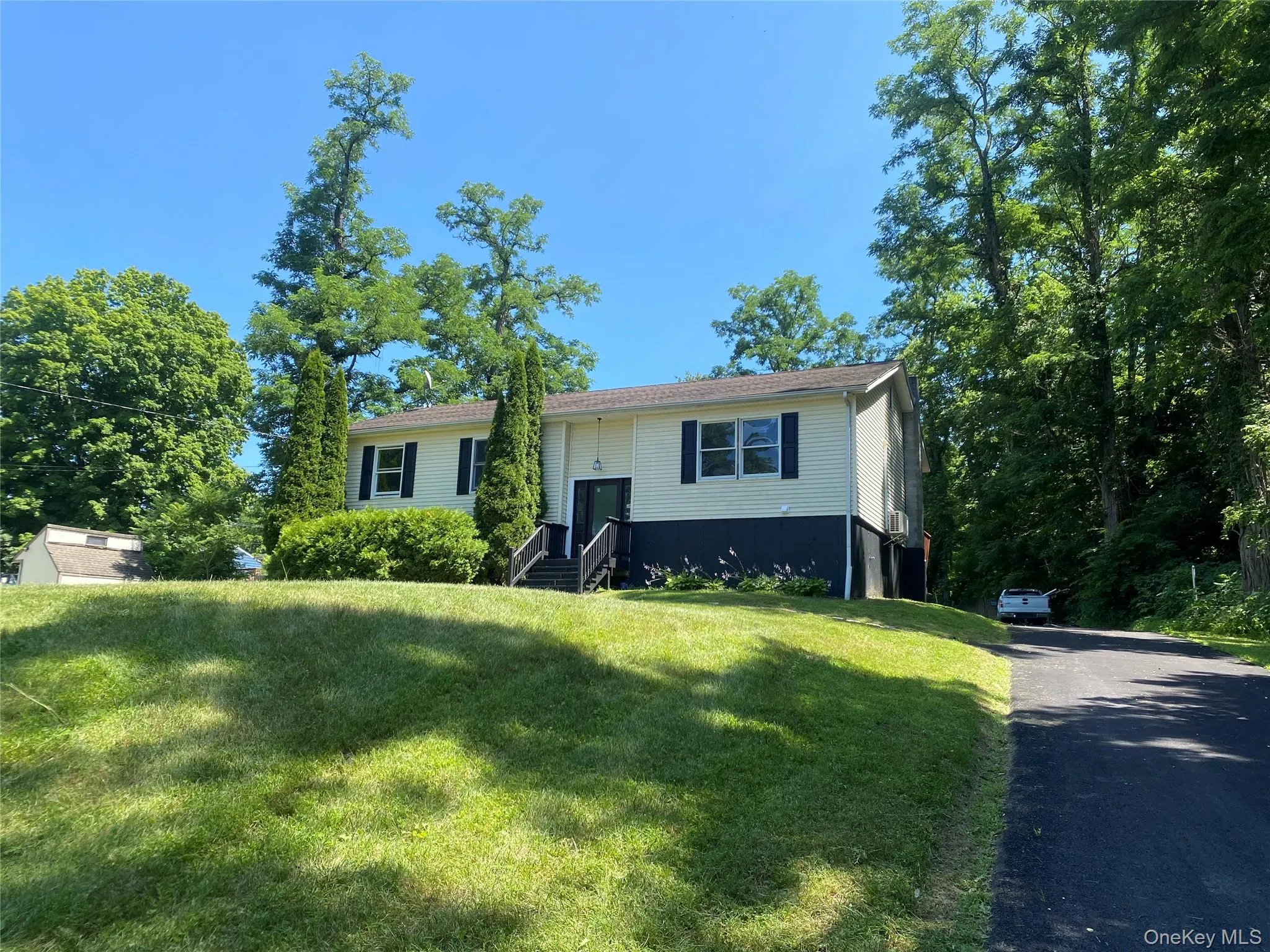 619 Creekside Road, Marbletown, NY, 3 Bedrooms Bedrooms, 9 Rooms Rooms,2 BathroomsBathrooms,Residential,For Rent,Creekside,0,1024116 619 Creekside Road, Marbletown, NY, 3 Bedrooms Bedrooms, 9 Rooms Rooms,2 BathroomsBathrooms,Residential,For Rent,Creekside,0,1024116