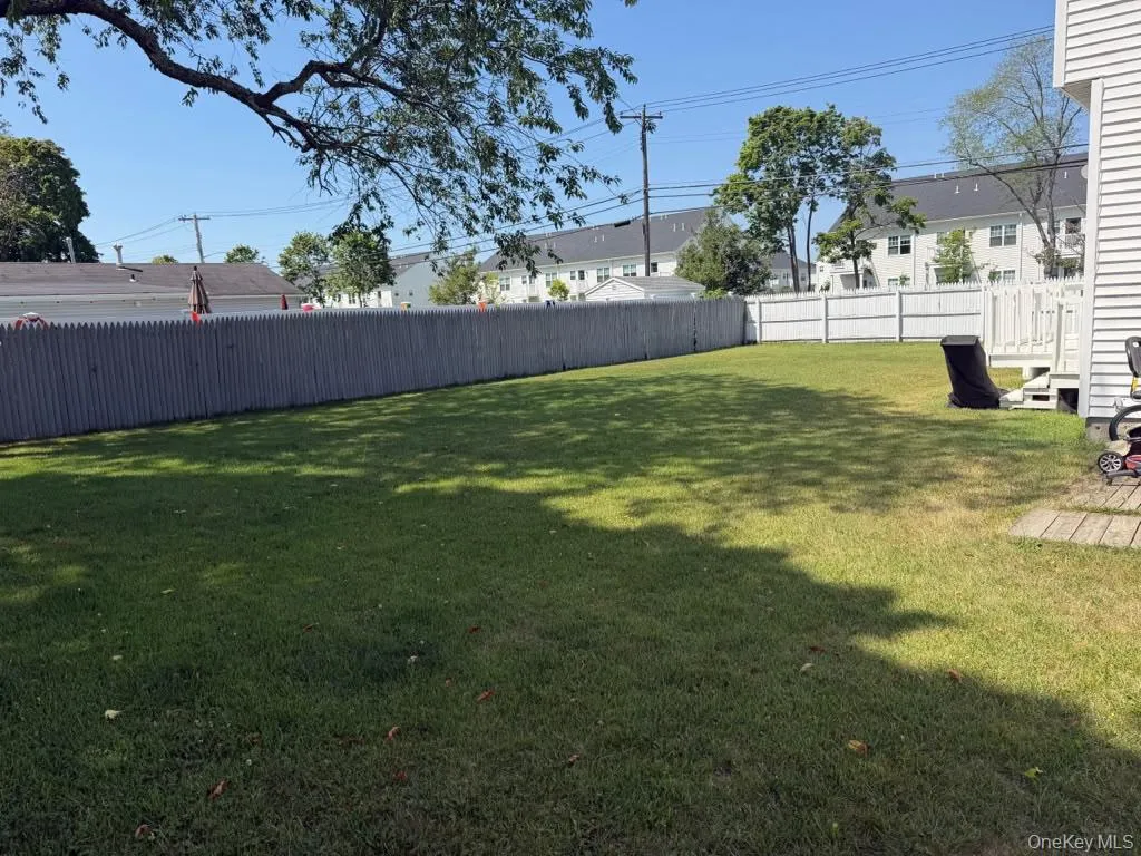 2 Elm Street, Islip, NY, 5 Bedrooms Bedrooms, 8 Rooms Rooms,3 BathroomsBathrooms,Residential,For Rent,Elm,0,1024117 2 Elm Street, Islip, NY, 5 Bedrooms Bedrooms, 8 Rooms Rooms,3 BathroomsBathrooms,Residential,For Rent,Elm,0,1024117
