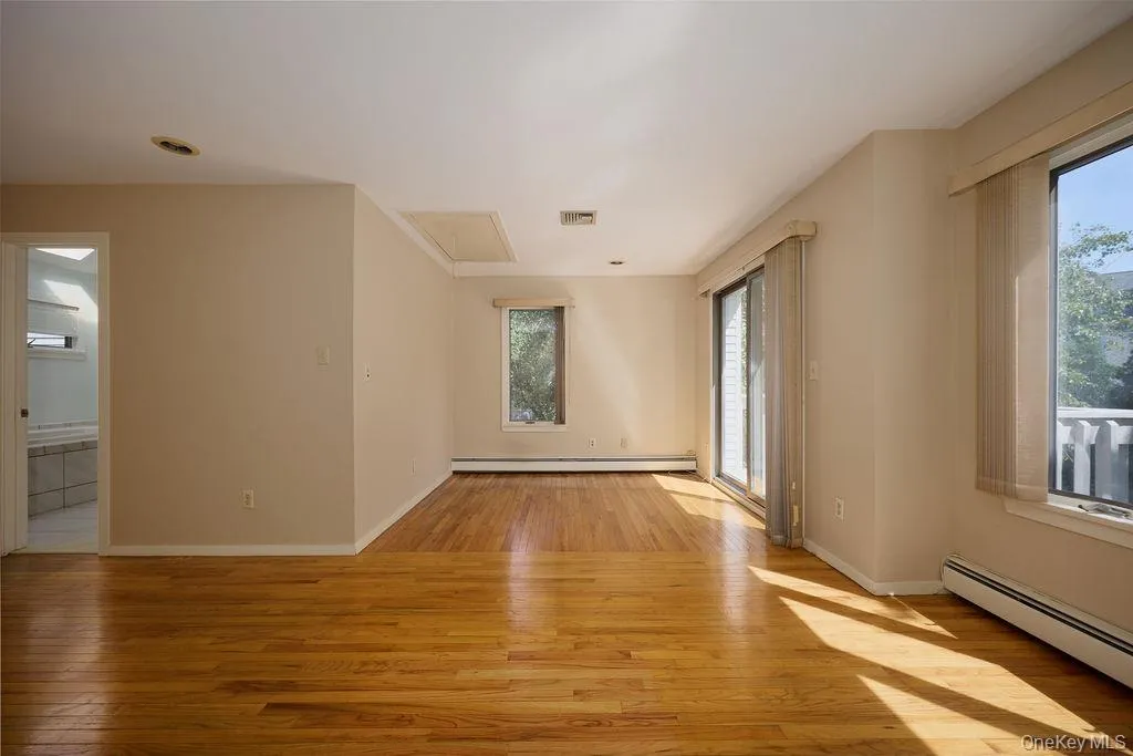 23 Evon Court, Scarsdale, NY, 3 Bedrooms Bedrooms, 6 Rooms Rooms,2 BathroomsBathrooms,Residential Lease,For Rent,Evon,0,1024119 23 Evon Court, Scarsdale, NY, 3 Bedrooms Bedrooms, 6 Rooms Rooms,2 BathroomsBathrooms,Residential Lease,For Rent,Evon,0,1024119