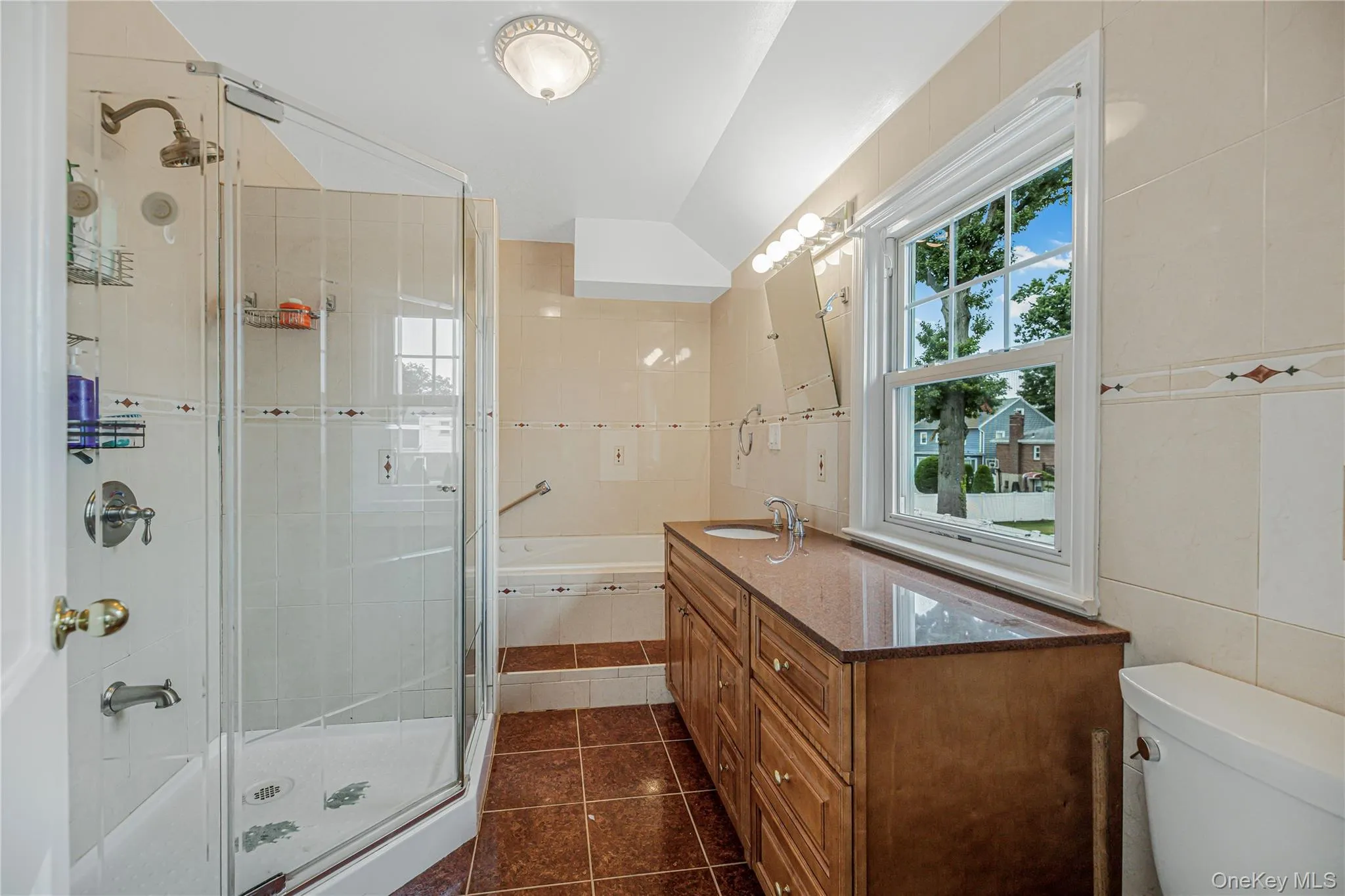 53 Holly Street, Yonkers, NY, 3 Bedrooms Bedrooms, 9 Rooms Rooms,1 BathroomBathrooms,Residential,For Rent,Holly,0,1024123 53 Holly Street, Yonkers, NY, 3 Bedrooms Bedrooms, 9 Rooms Rooms,1 BathroomBathrooms,Residential,For Rent,Holly,0,1024123