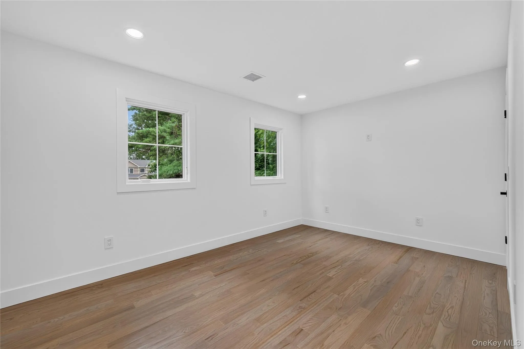 238 Oak Street, Oyster Bay, NY, 5 Bedrooms Bedrooms, 18 Rooms Rooms,4 BathroomsBathrooms,Residential,For Rent,Oak,0,1024129 238 Oak Street, Oyster Bay, NY, 5 Bedrooms Bedrooms, 18 Rooms Rooms,4 BathroomsBathrooms,Residential,For Rent,Oak,0,1024129