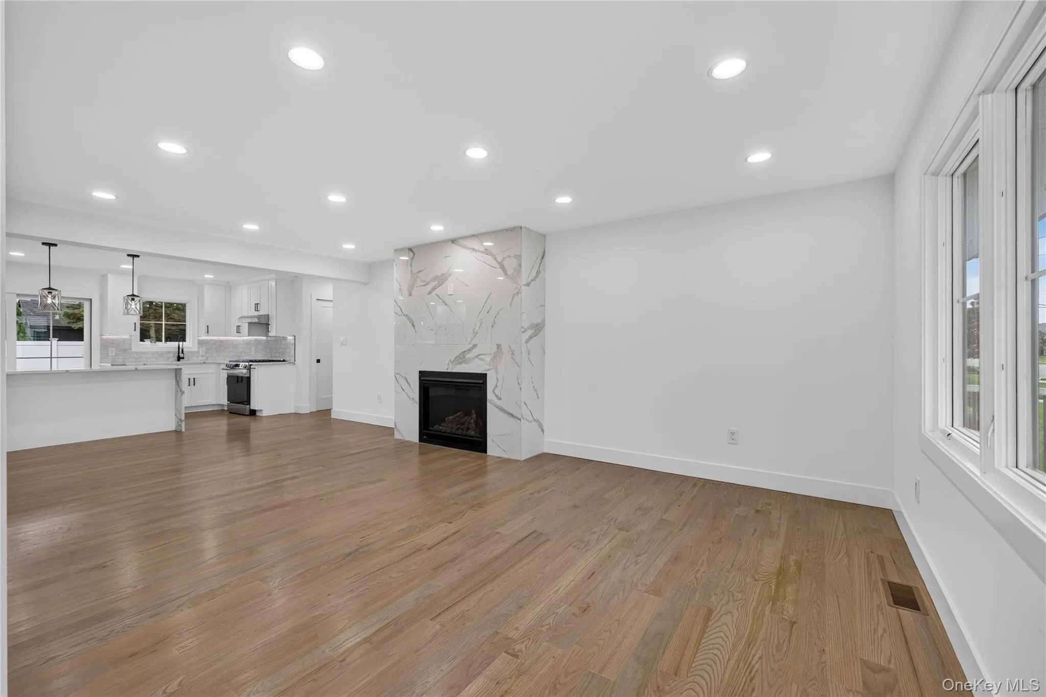 238 Oak Street, Oyster Bay, NY, 5 Bedrooms Bedrooms, 18 Rooms Rooms,4 BathroomsBathrooms,Residential,For Rent,Oak,0,1024129 238 Oak Street, Oyster Bay, NY, 5 Bedrooms Bedrooms, 18 Rooms Rooms,4 BathroomsBathrooms,Residential,For Rent,Oak,0,1024129