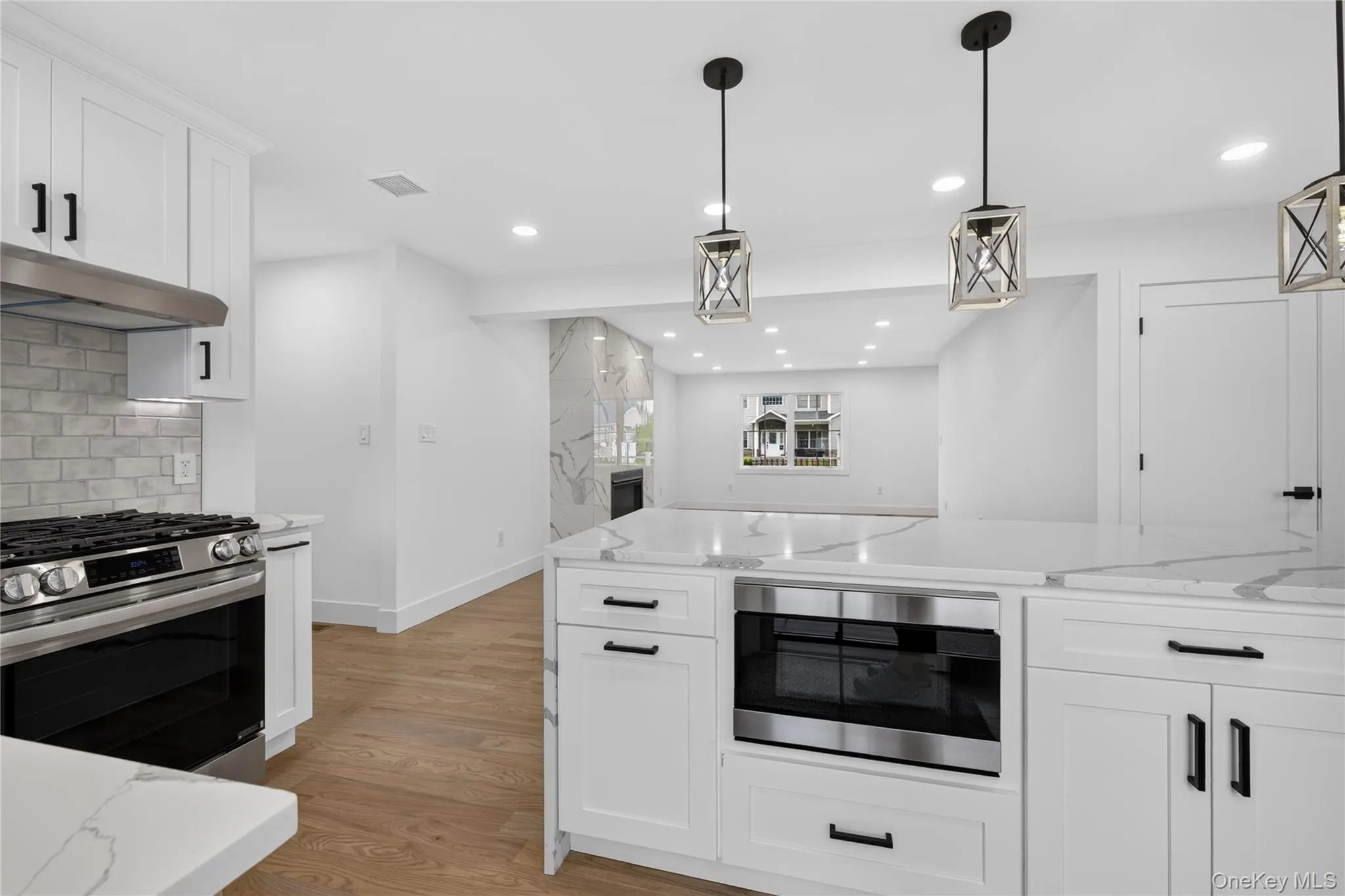 238 Oak Street, Oyster Bay, NY, 5 Bedrooms Bedrooms, 18 Rooms Rooms,4 BathroomsBathrooms,Residential,For Rent,Oak,0,1024129 238 Oak Street, Oyster Bay, NY, 5 Bedrooms Bedrooms, 18 Rooms Rooms,4 BathroomsBathrooms,Residential,For Rent,Oak,0,1024129