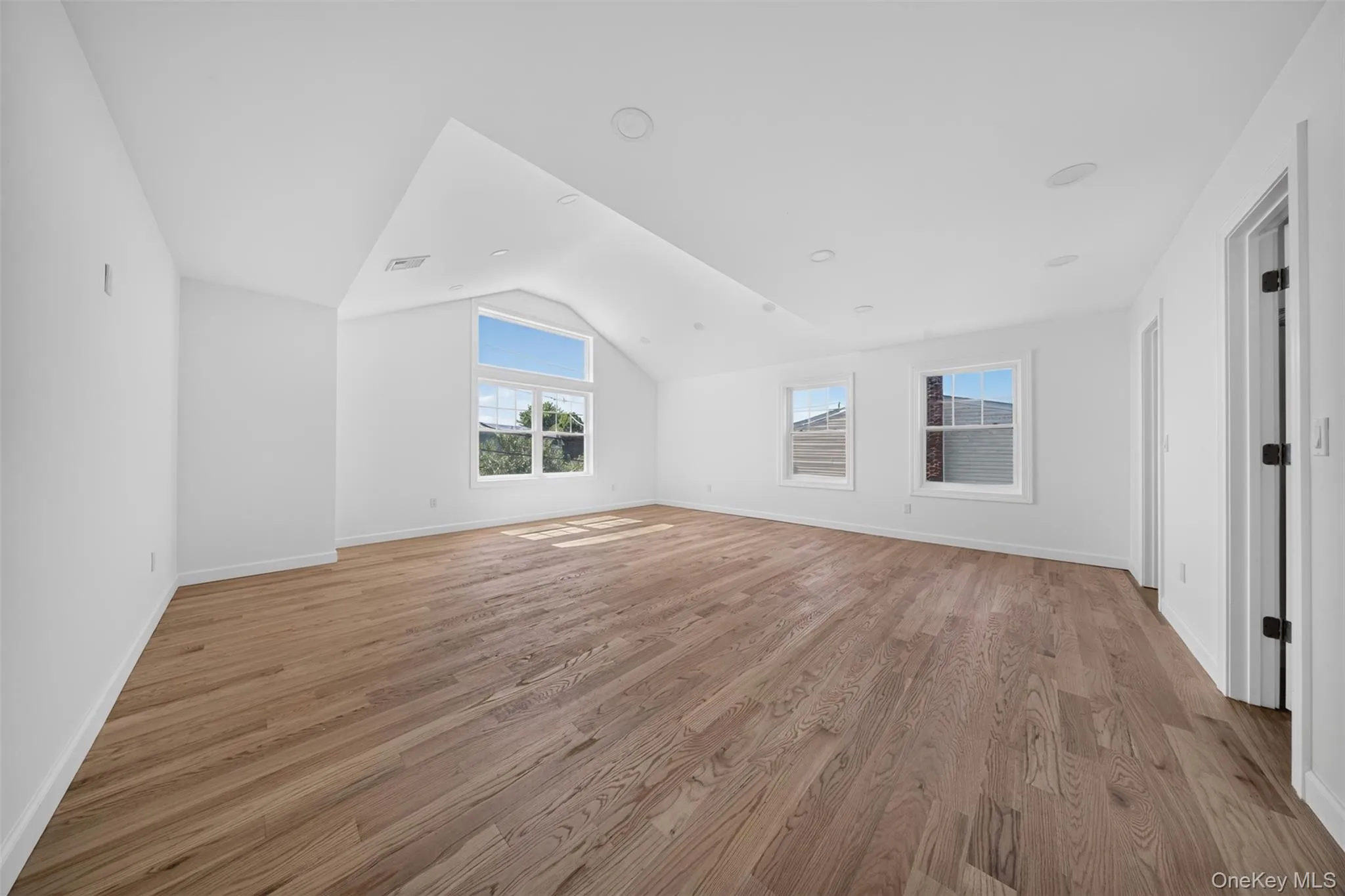 139 Miller Avenue, Babylon, NY, 5 Bedrooms Bedrooms, 12 Rooms Rooms,4 BathroomsBathrooms,Residential,For Rent,Miller,0,1024130 139 Miller Avenue, Babylon, NY, 5 Bedrooms Bedrooms, 12 Rooms Rooms,4 BathroomsBathrooms,Residential,For Rent,Miller,0,1024130