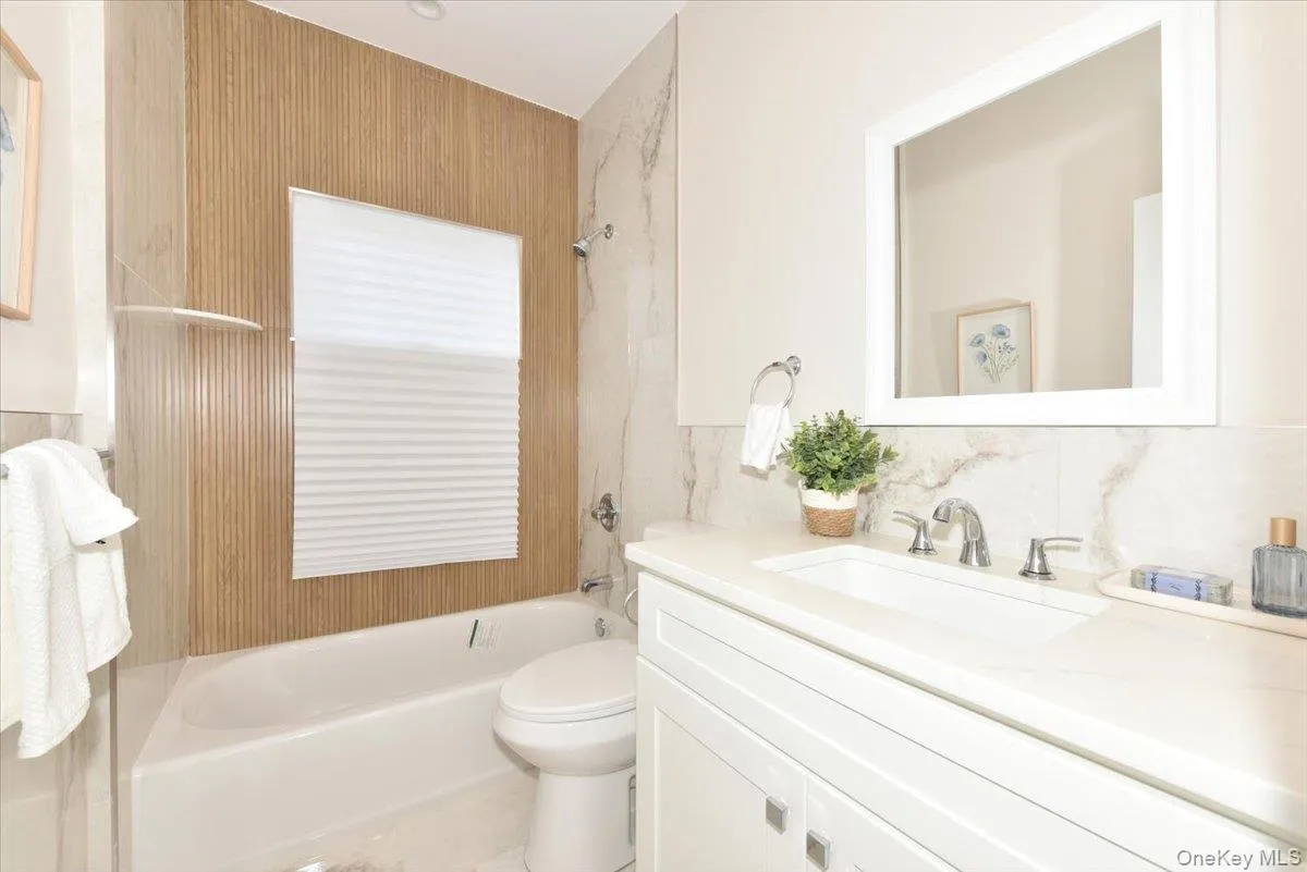 44 Bell Street, Hempstead, NY, 4 Bedrooms Bedrooms, 7 Rooms Rooms,3 BathroomsBathrooms,Residential,For Rent,Bell,0,1024132 44 Bell Street, Hempstead, NY, 4 Bedrooms Bedrooms, 7 Rooms Rooms,3 BathroomsBathrooms,Residential,For Rent,Bell,0,1024132