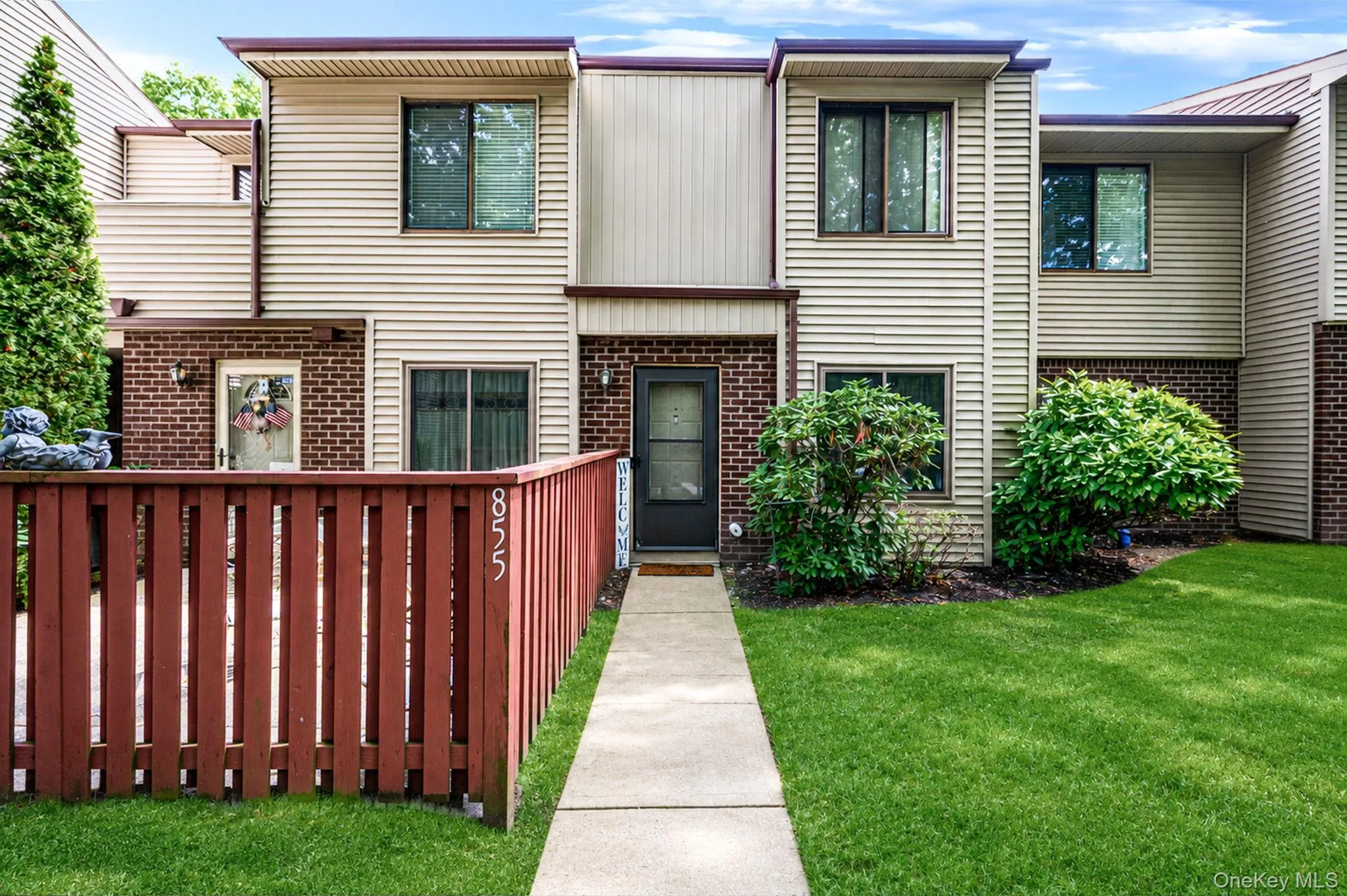 855 Skyline Drive, Brookhaven, NY, 2 Bedrooms Bedrooms, 5 Rooms Rooms,2 BathroomsBathrooms,Residential Lease,For Rent,Skyline,0,1024138 855 Skyline Drive, Brookhaven, NY, 2 Bedrooms Bedrooms, 5 Rooms Rooms,2 BathroomsBathrooms,Residential Lease,For Rent,Skyline,0,1024138