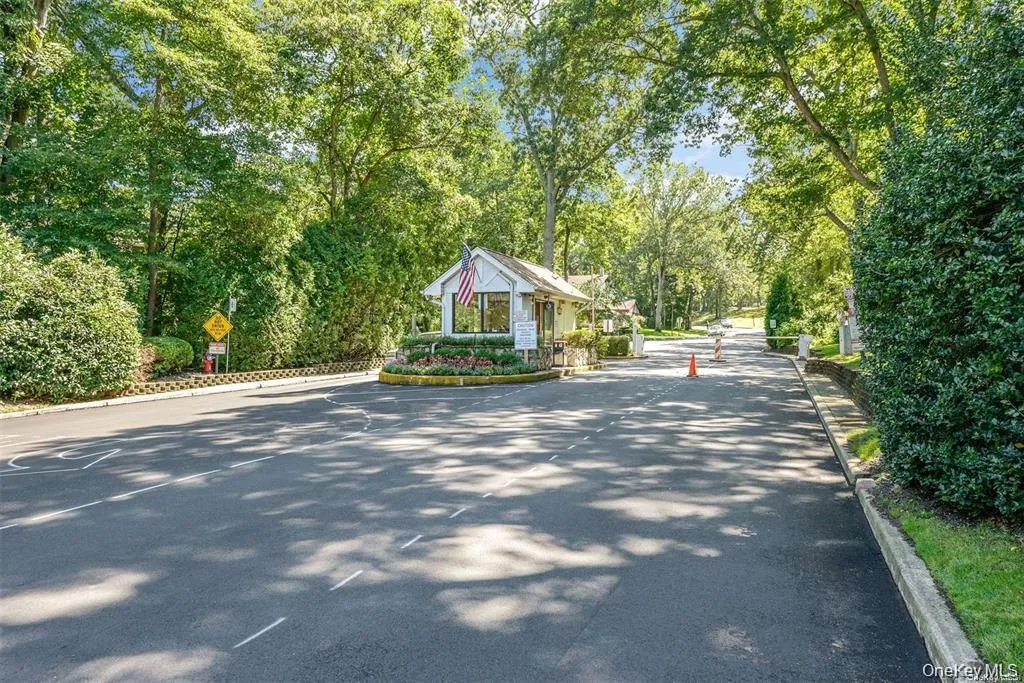 855 Skyline Drive, Brookhaven, NY, 2 Bedrooms Bedrooms, 5 Rooms Rooms,2 BathroomsBathrooms,Residential Lease,For Rent,Skyline,0,1024138 855 Skyline Drive, Brookhaven, NY, 2 Bedrooms Bedrooms, 5 Rooms Rooms,2 BathroomsBathrooms,Residential Lease,For Rent,Skyline,0,1024138