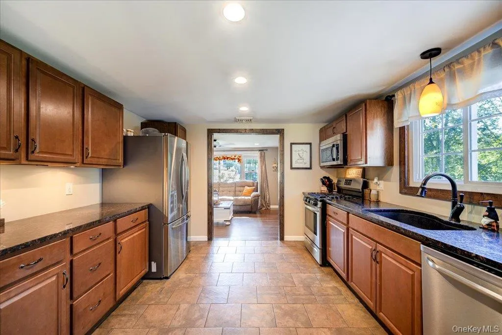 63 Martin Road, Pleasant Valley, NY, 3 Bedrooms Bedrooms, 9 Rooms Rooms,1 BathroomBathrooms,Residential,For Rent,Martin,0,1024143 63 Martin Road, Pleasant Valley, NY, 3 Bedrooms Bedrooms, 9 Rooms Rooms,1 BathroomBathrooms,Residential,For Rent,Martin,0,1024143
