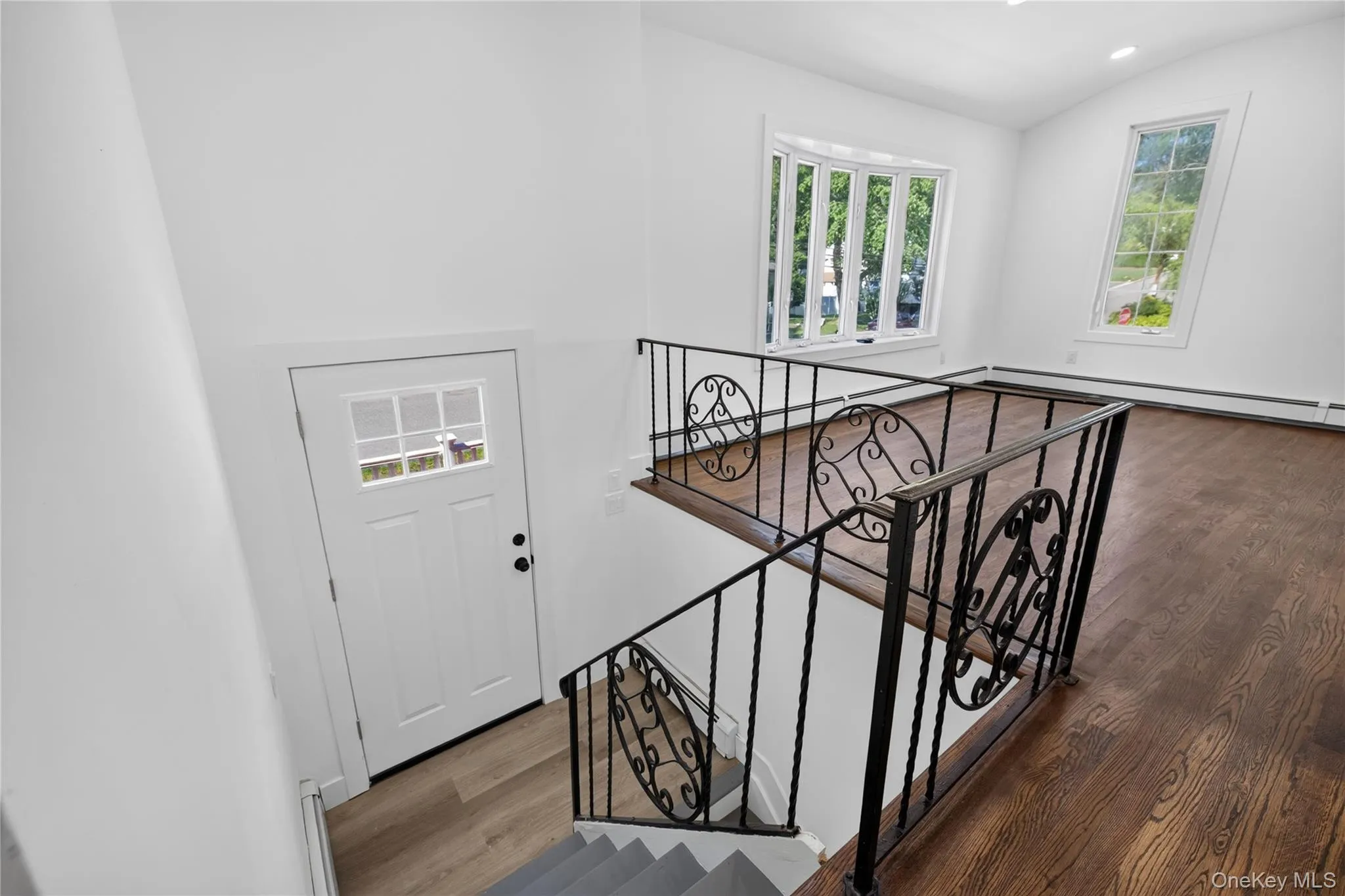 42 Crestwood Lane, Brookhaven, NY, 5 Bedrooms Bedrooms, 13 Rooms Rooms,3 BathroomsBathrooms,Residential,For Rent,Crestwood,0,1024144 42 Crestwood Lane, Brookhaven, NY, 5 Bedrooms Bedrooms, 13 Rooms Rooms,3 BathroomsBathrooms,Residential,For Rent,Crestwood,0,1024144
