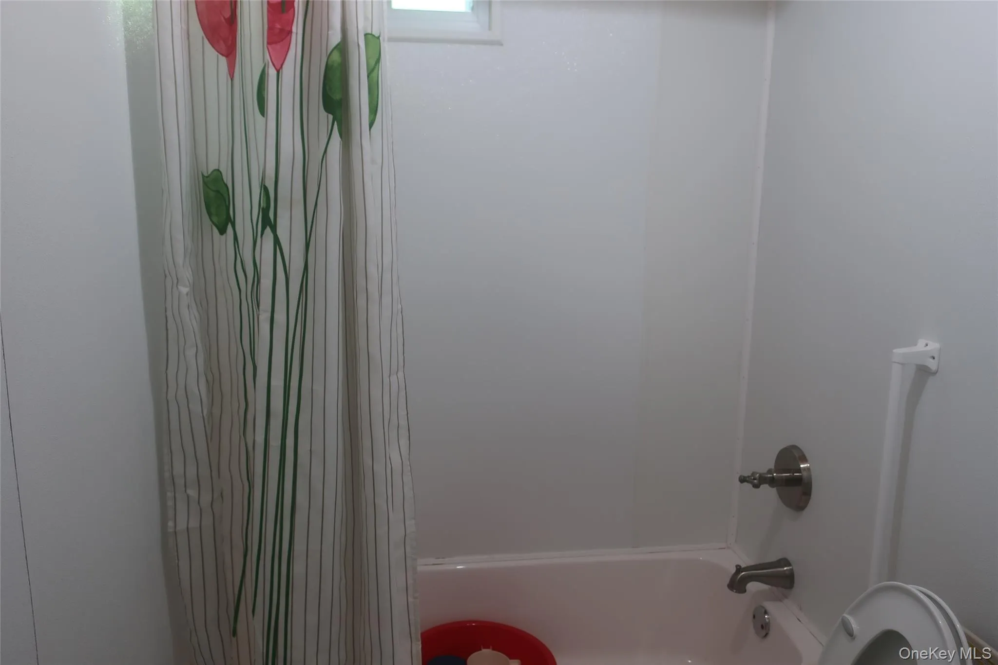25 Lew Street, Fallsburg, NY, 8 Bedrooms Bedrooms, 13 Rooms Rooms,5 BathroomsBathrooms,Residential,For Rent,Lew,0,1024145 25 Lew Street, Fallsburg, NY, 8 Bedrooms Bedrooms, 13 Rooms Rooms,5 BathroomsBathrooms,Residential,For Rent,Lew,0,1024145