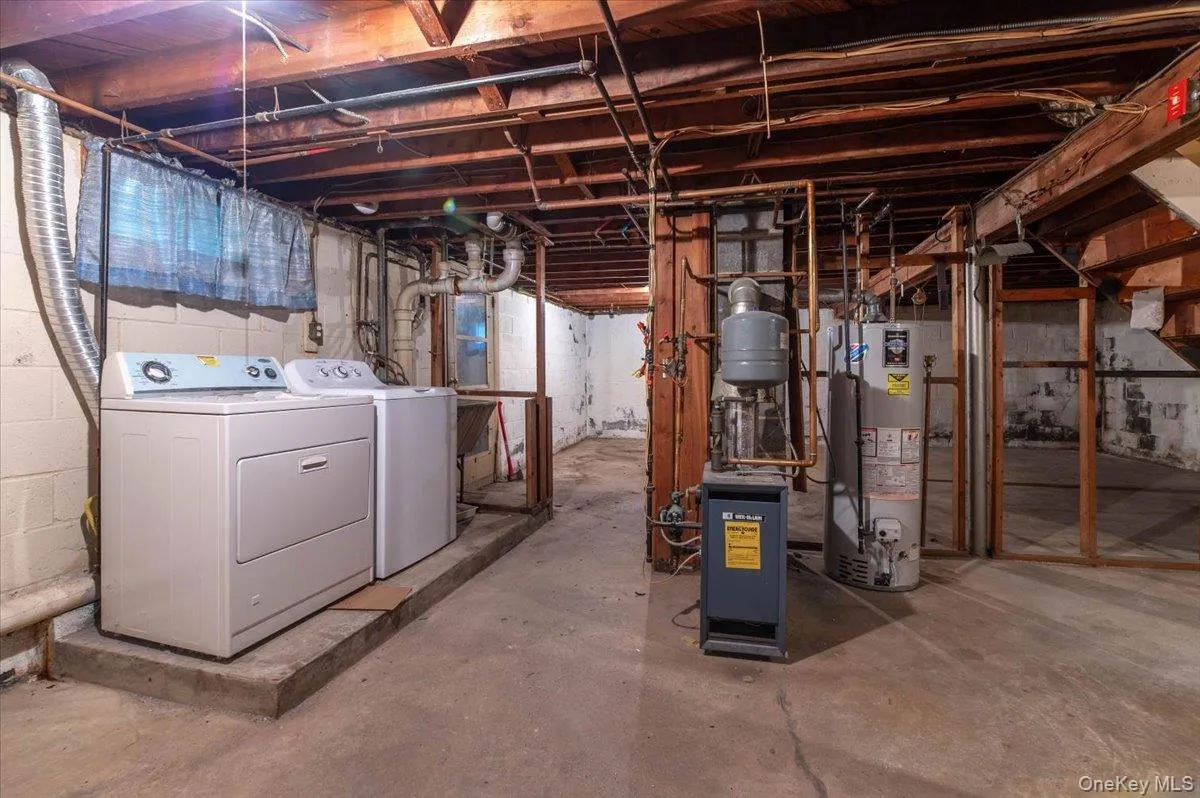 72 Twin Avenue, Ramapo, NY, 4 Bedrooms Bedrooms, 7 Rooms Rooms,2 BathroomsBathrooms,Residential,For Rent,Twin,0,1024151 72 Twin Avenue, Ramapo, NY, 4 Bedrooms Bedrooms, 7 Rooms Rooms,2 BathroomsBathrooms,Residential,For Rent,Twin,0,1024151