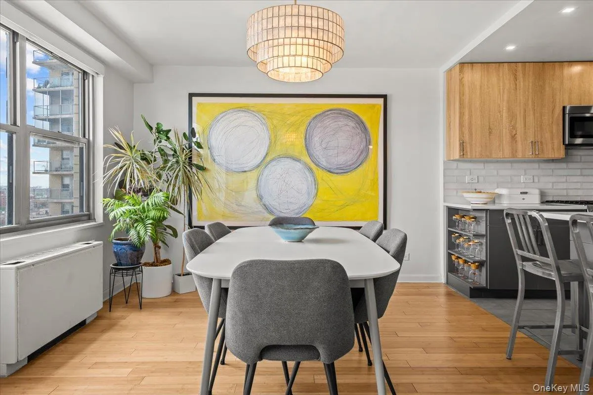 2500 Johnson Avenue, New York, NY, 2 Bedrooms Bedrooms, 4 Rooms Rooms,2 BathroomsBathrooms,Residential,For Rent,Johnson,0,1024153 2500 Johnson Avenue, New York, NY, 2 Bedrooms Bedrooms, 4 Rooms Rooms,2 BathroomsBathrooms,Residential,For Rent,Johnson,0,1024153